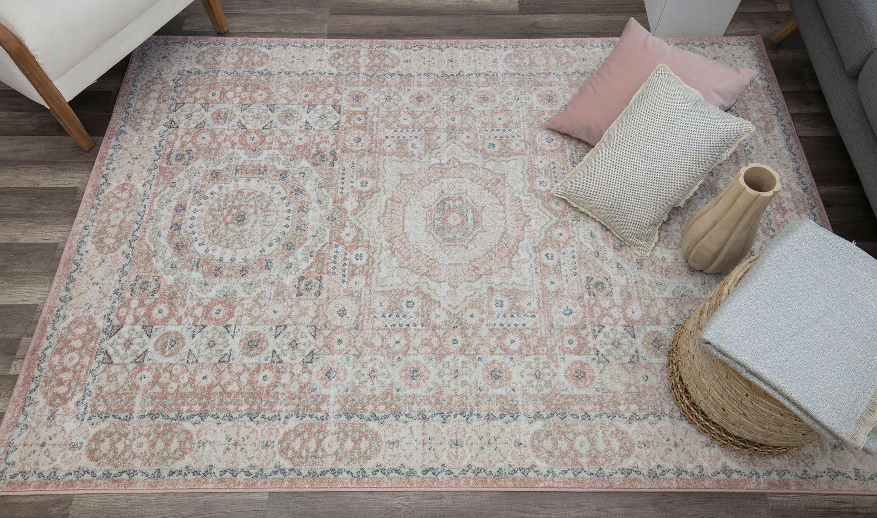 Harper 2' x 8' Pink Lemonade Vintage Area Rug