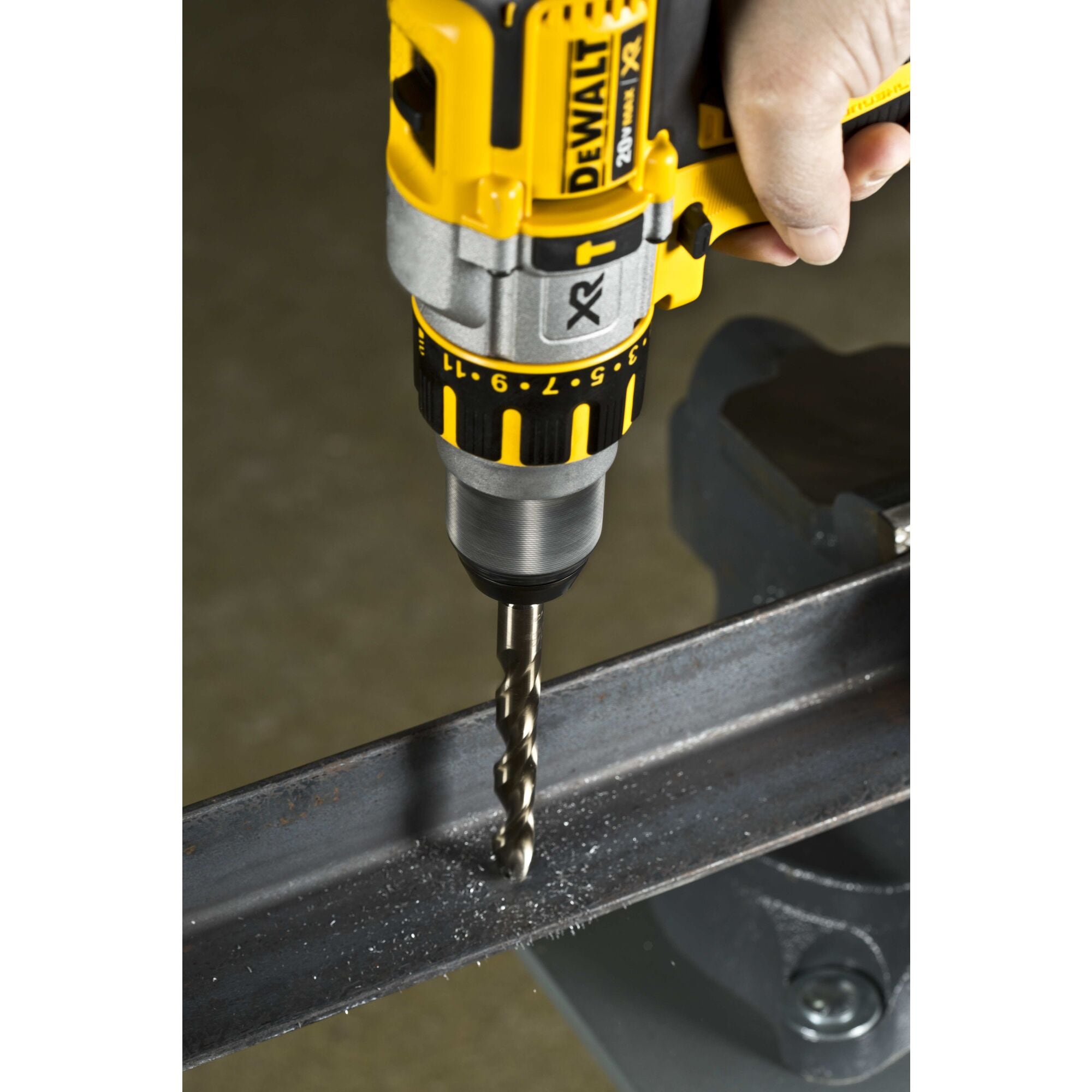 DEWALT 14 Piece Assorted Cobalt Alloy Steel Jobber Length Twist Drill Bit Set DWA1240 at Lowes