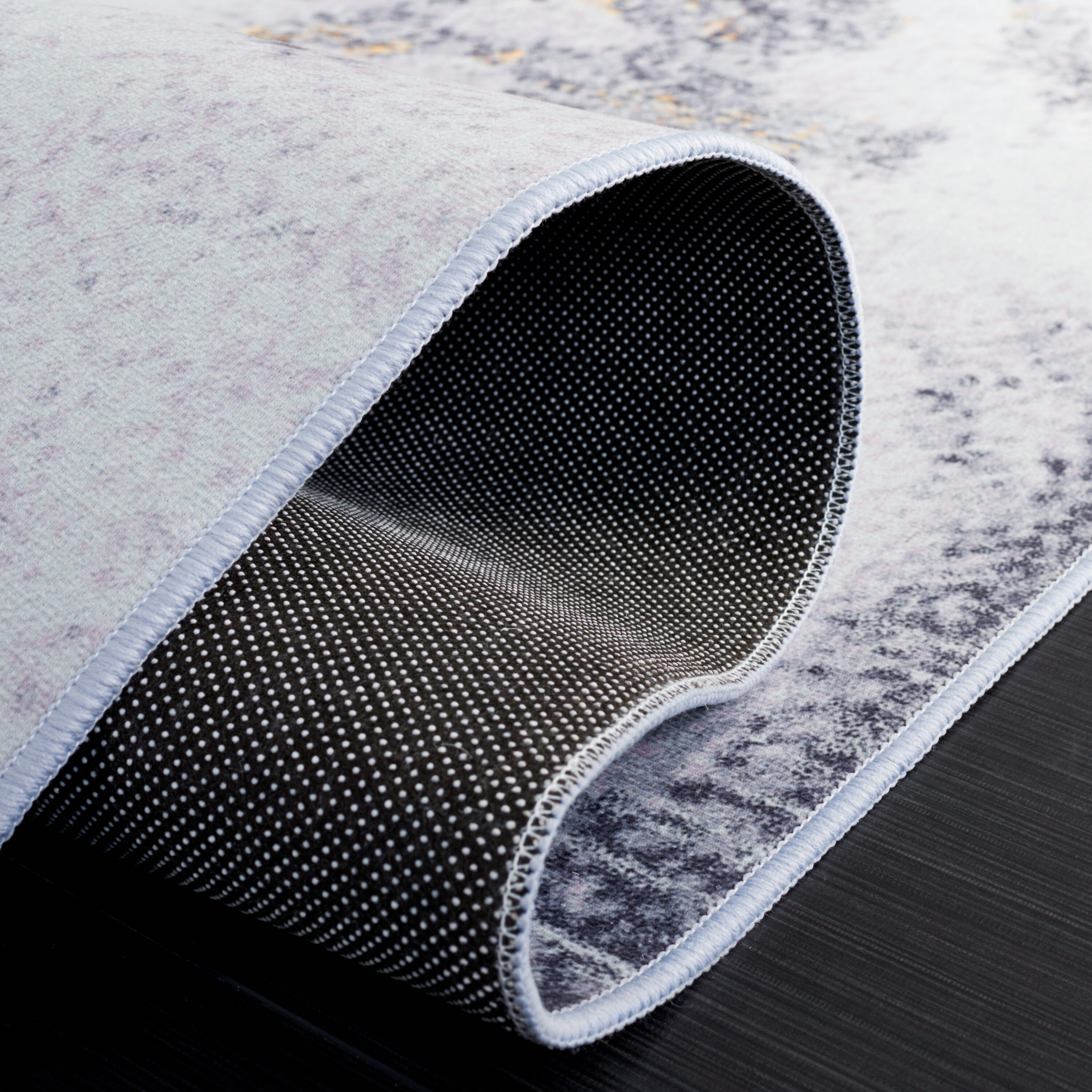 Tacoma 4' x 6' Gray and Gold Synthetic Area Rug