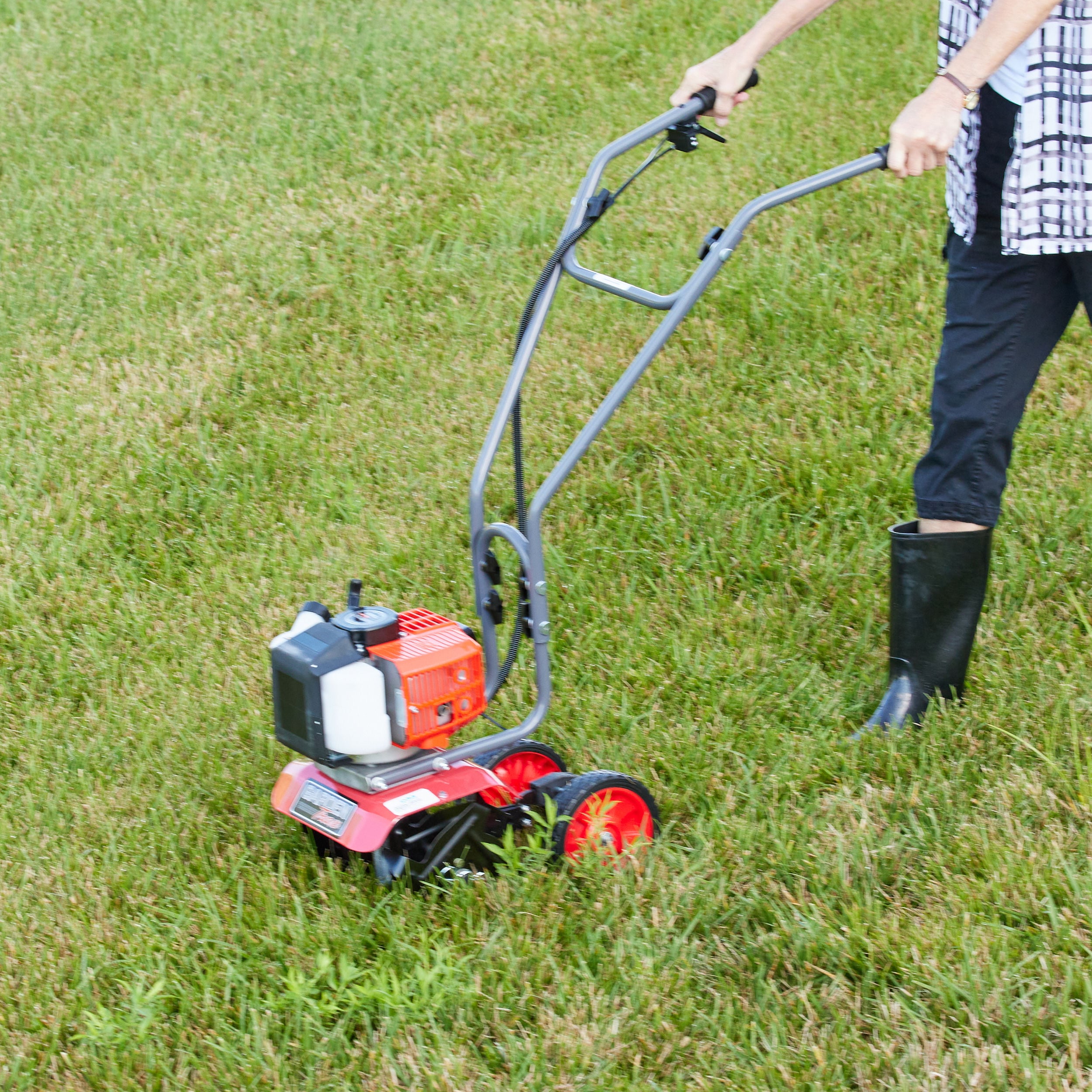GardenTrax 43-cc 2-cycle 12-in Forward-rotating Gas