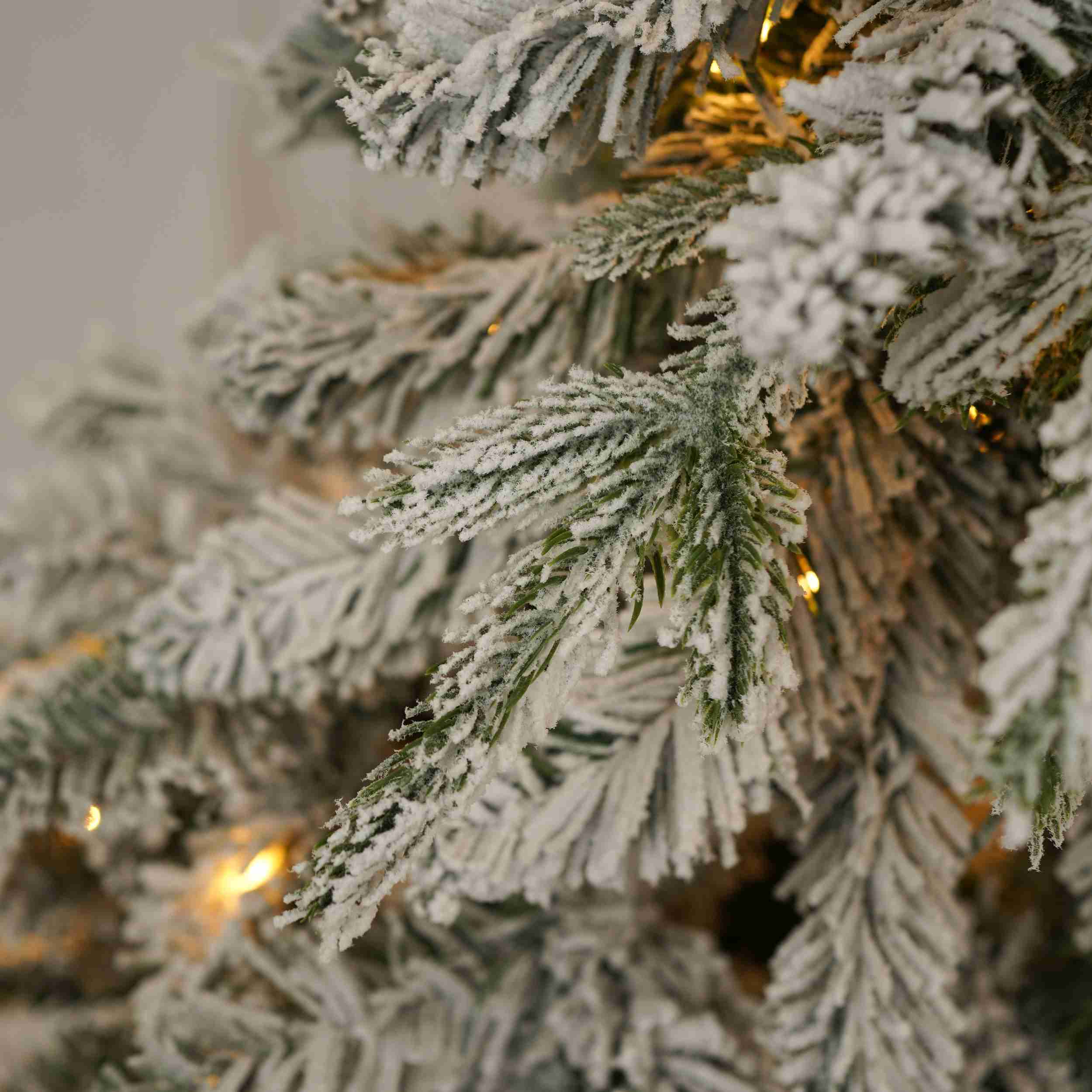 Runesay CHTREE-09 Artificial-Christmas-Trees - View #11