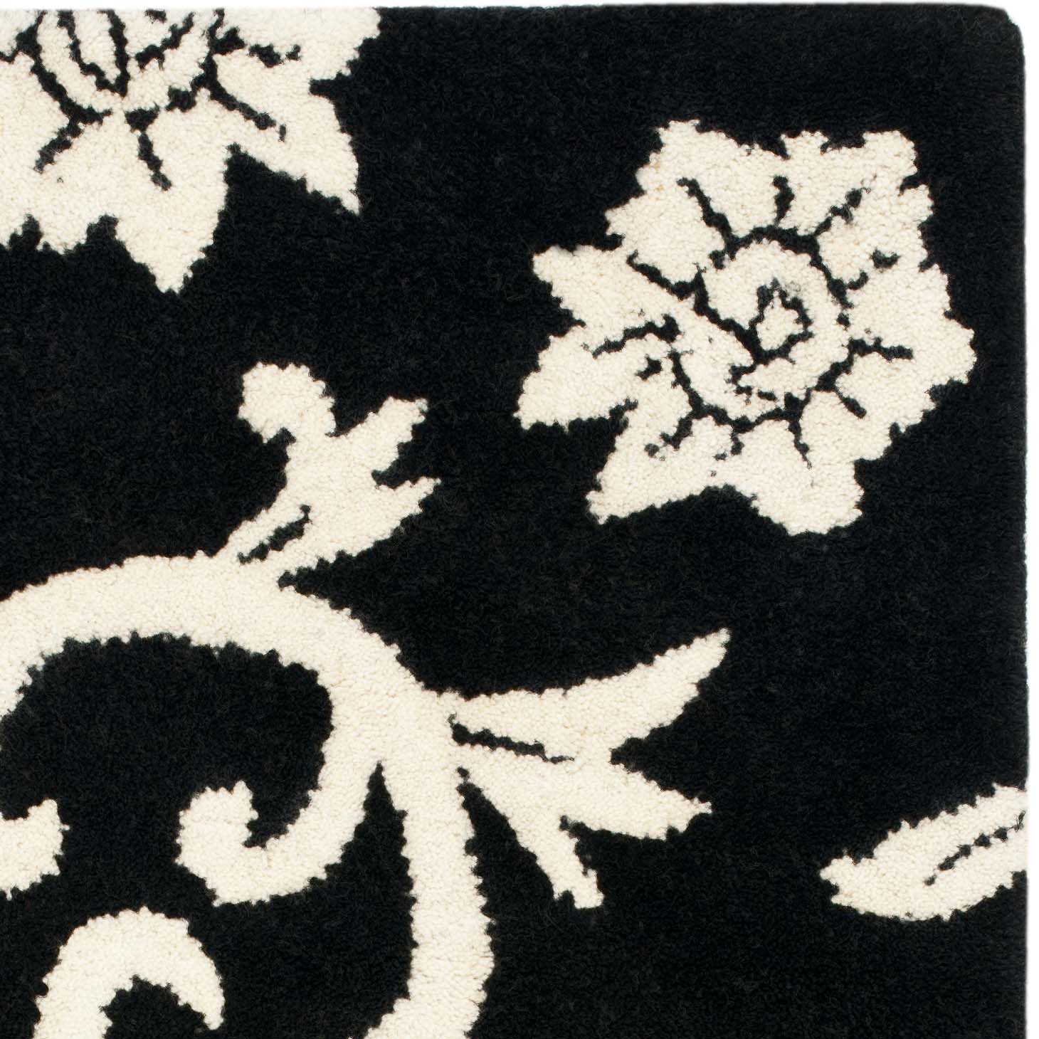 Safavieh SOH212A-2 rugs - View #5