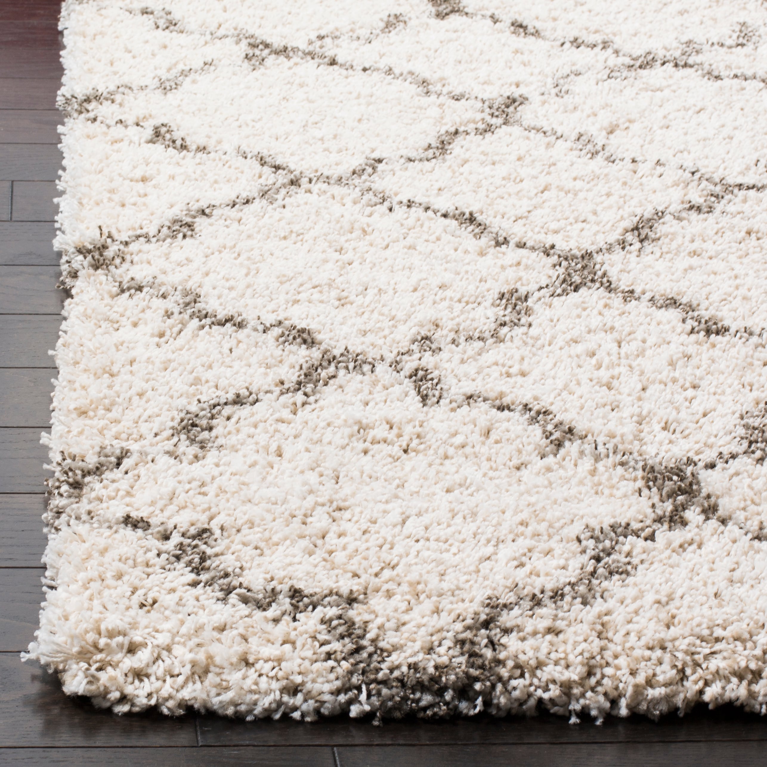 Safavieh SGH282A-8SQ rugs - View #3