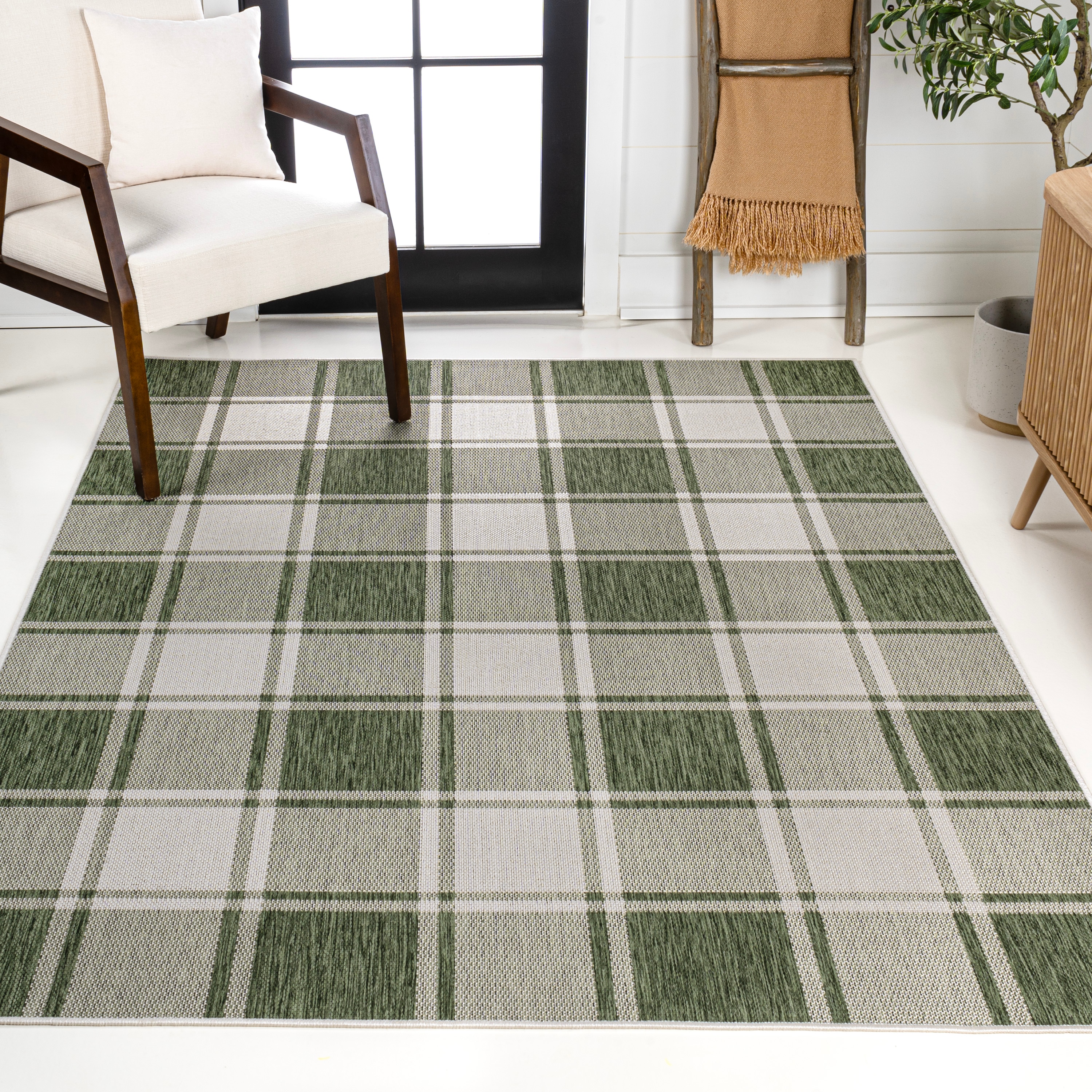 JONATHAN  Y TSN203D-5 TUSCAN SUN Sabine Bold Gingham 5 x 8 (ft) Loomed Polypropylene Green/Cream Rectangular Indoor/Outdoor Geometric Farmhouse/Cottage Area rug