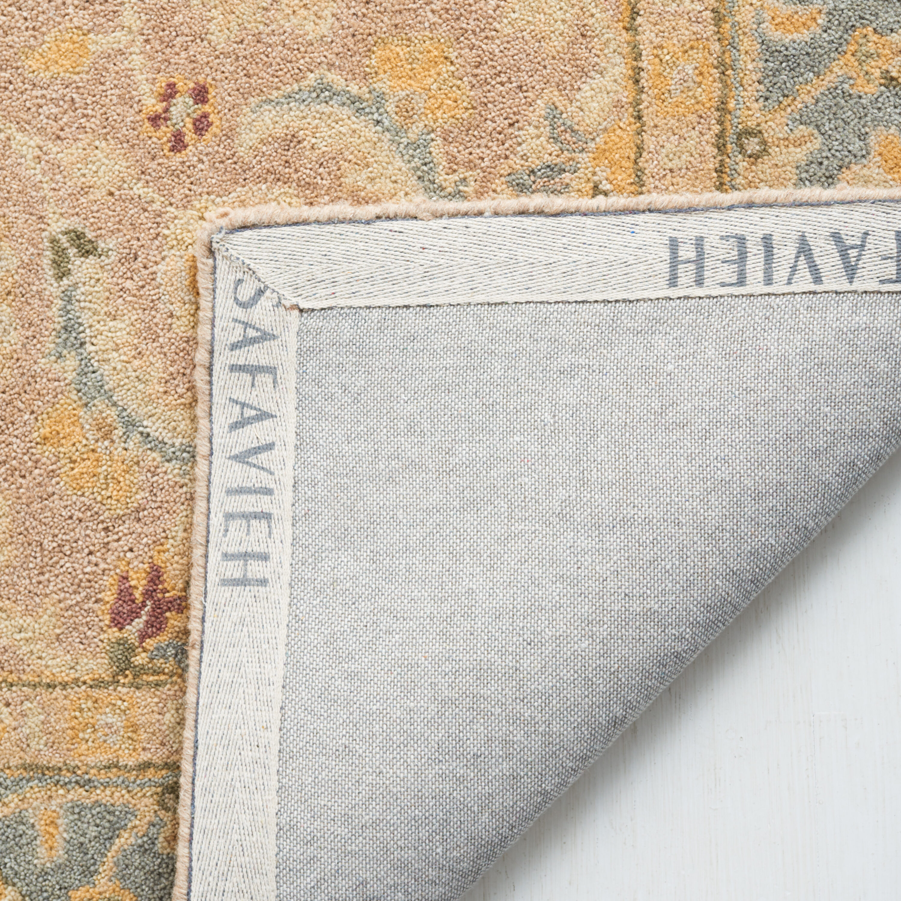 Safavieh AN549A-5 rugs - View #3