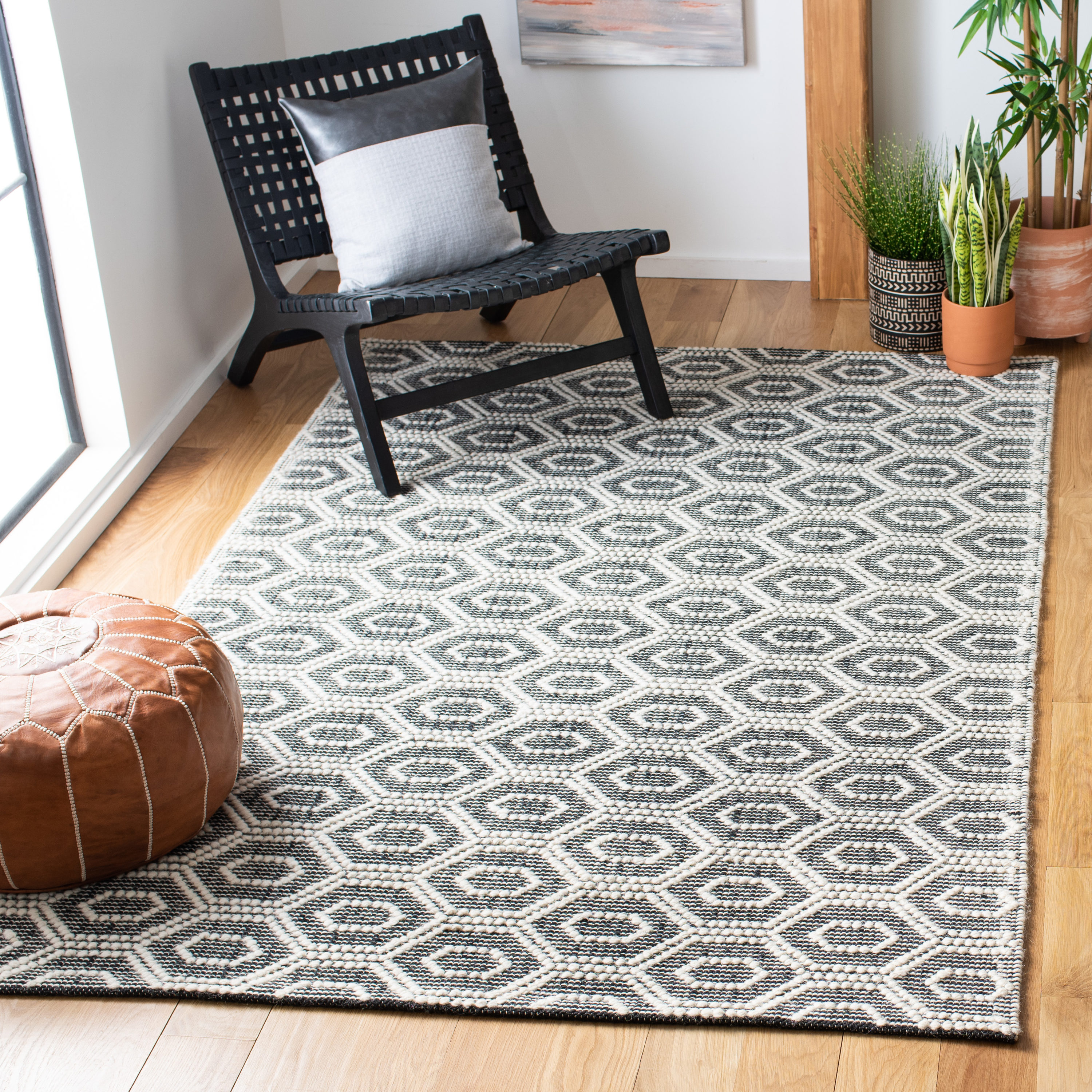 Ivory and Black Hand Woven Wool Square Area Rug 6' x 6'