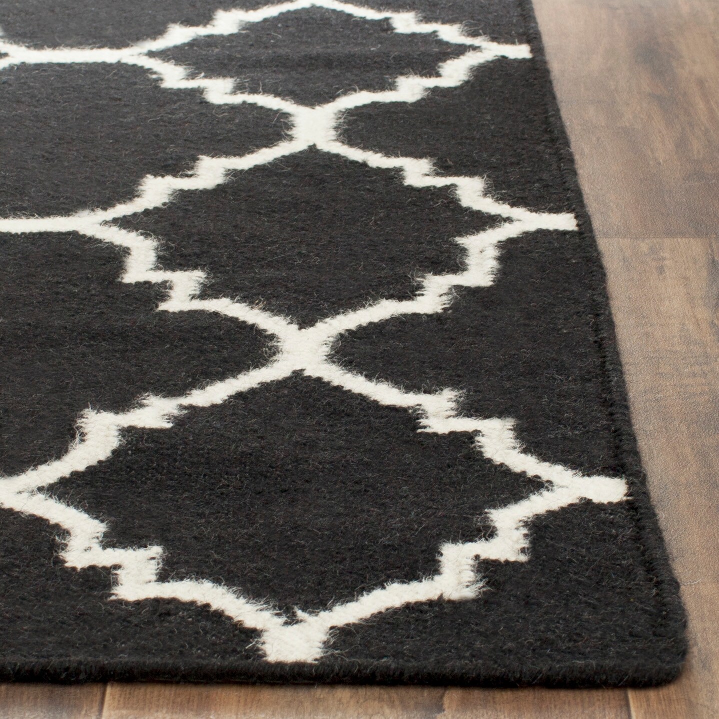 Safavieh DHU554L-10 rugs - View #6