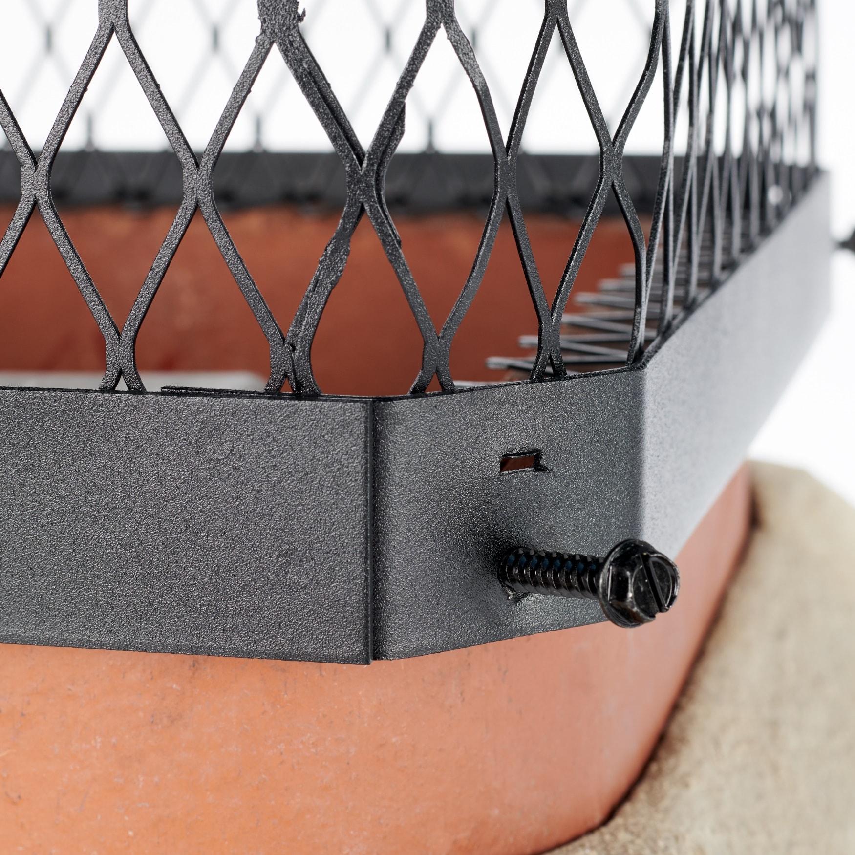 Shelter SC918L Chimney-Cap - View #5
