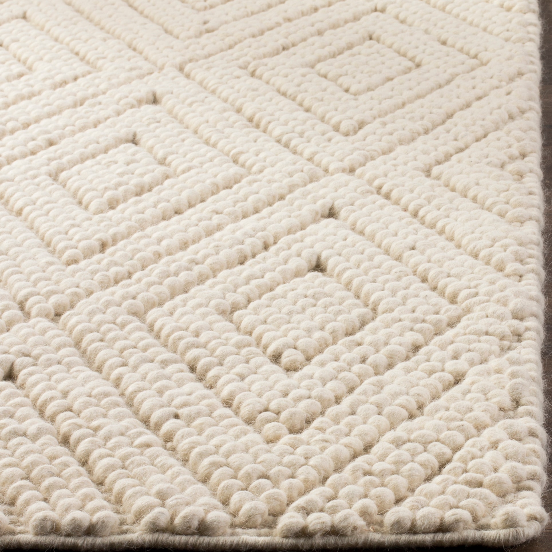 Safavieh NAT623A-28 rugs - View #3