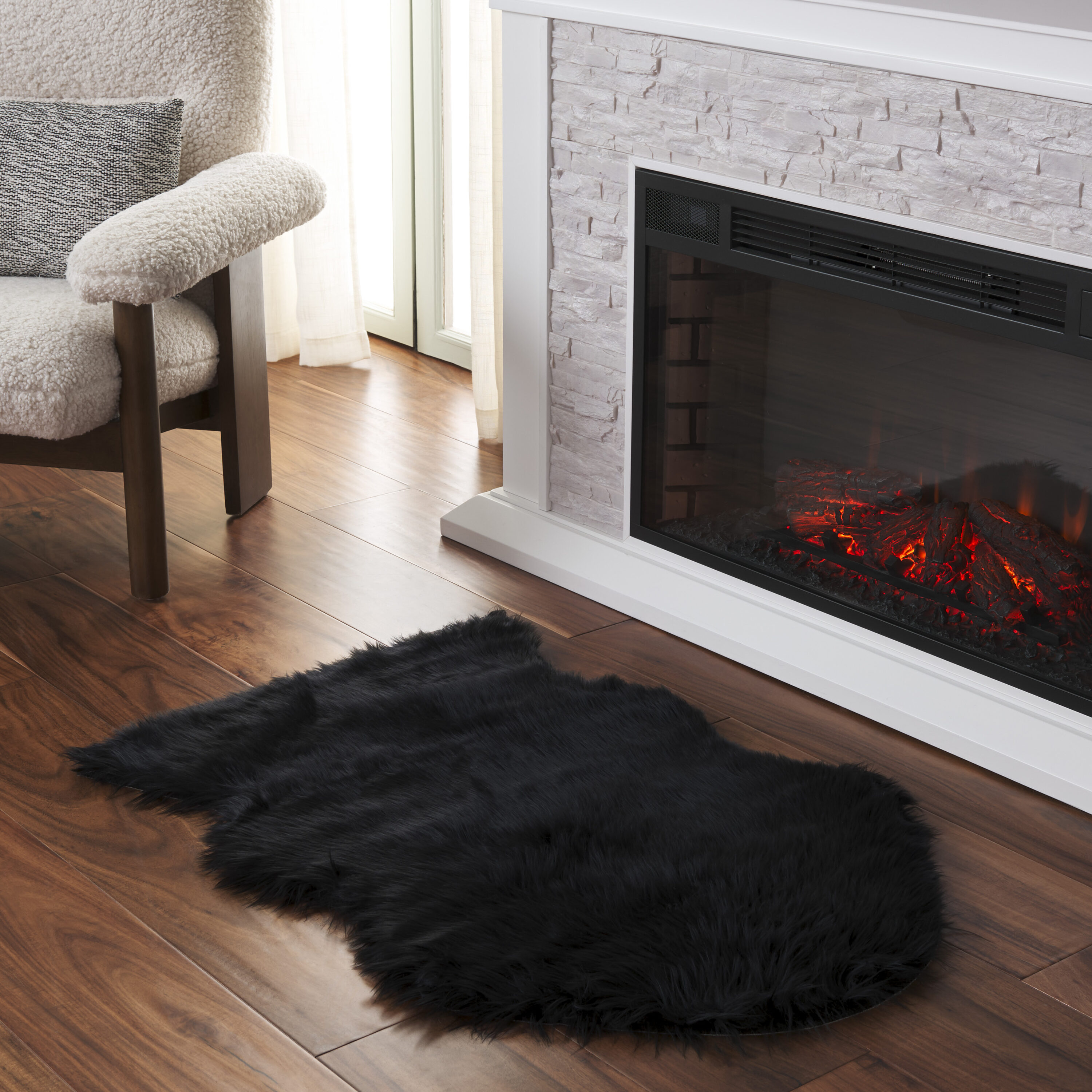 Safavieh - Faux Sheep Skin 115B Black 2ft x 3ft Shag / Flokati Rug