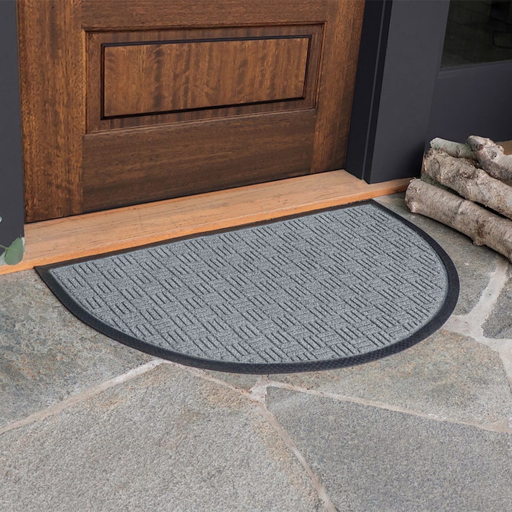 Envelor 3-ft x 5-ft Black Border Rectangular Outdoor Decorative Welcome  Door Mat in the Mats department at