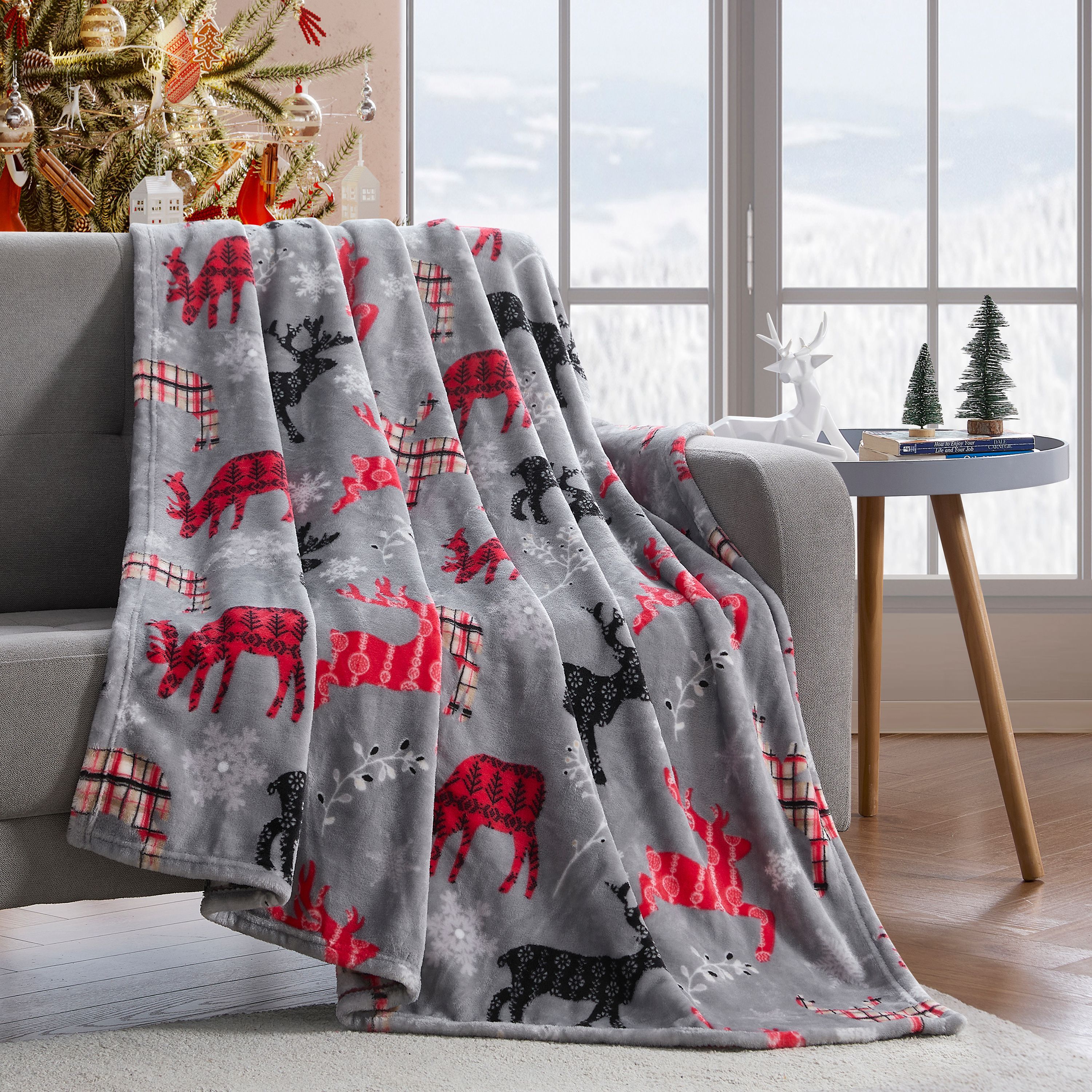 KATE AURORA Winter Woodland Christmas Reindeer and Snowflakes Accent Throw Blanket 50 in x 60 in