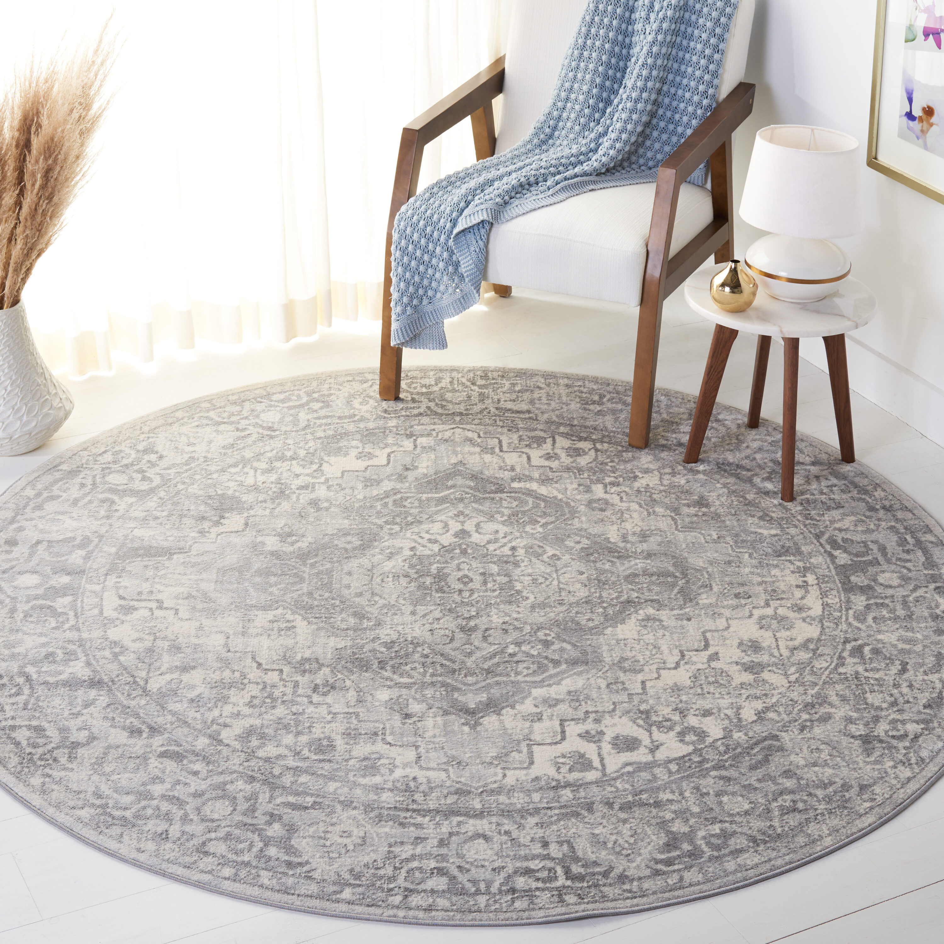 Safavieh - Brentwood 888F Grey Light Grey 6ft-7in x 6ft-7in Round Rug