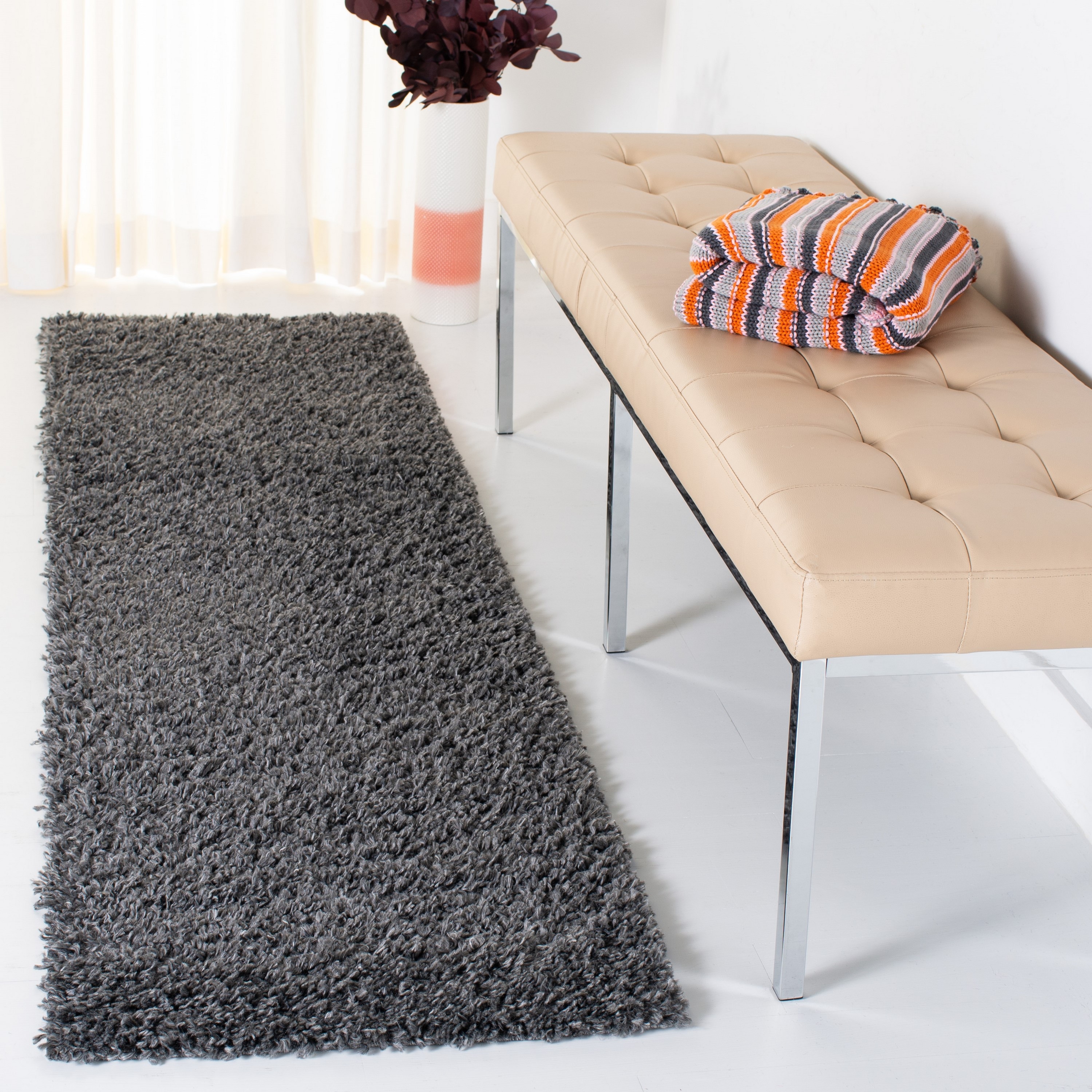 Safavieh AUG200H-29 August Shag 2 x 9 (ft) Loomed Polypropylene Charcoal Rectangular Indoor Solid Farmhouse/Cottage Runner rug