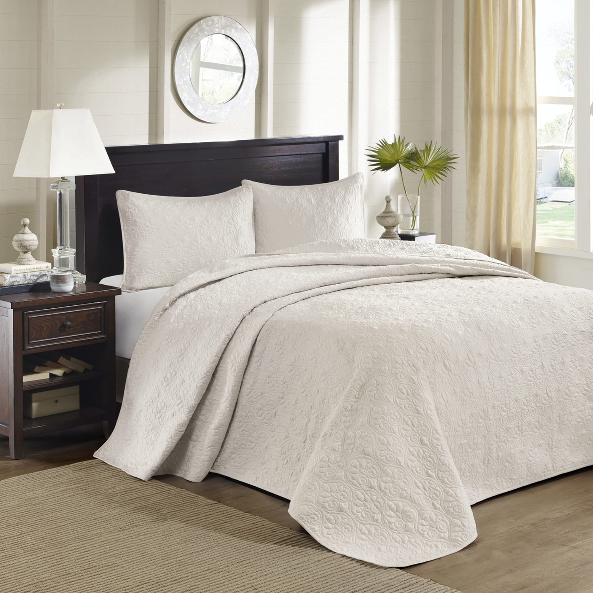 HyperDrop Cart Twin Cream Premium Fabric Reversible Bedspread Set - Grade A Reinforced Stitching for Guest Room