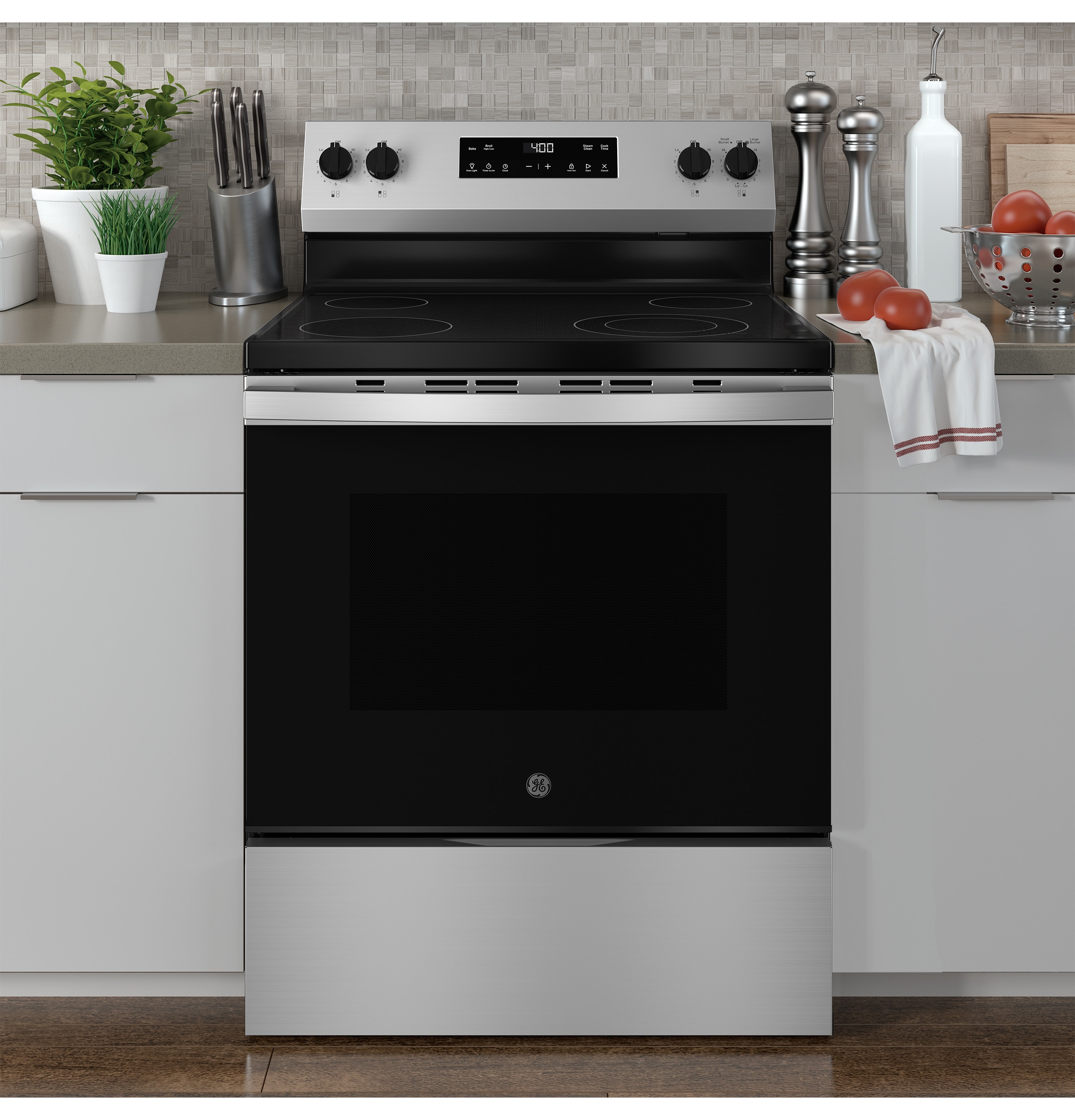 GE GRF400SVSS Freestanding-Electric-Ranges - View #15