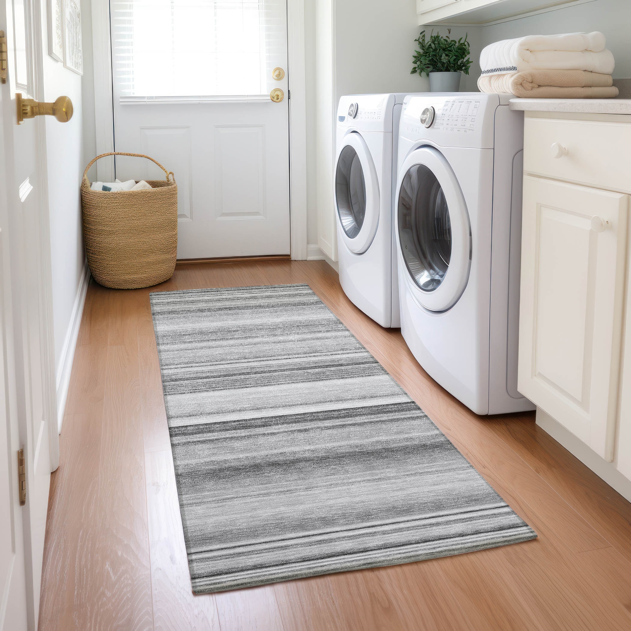 Addison Rugs ACN529GY2X8 Chantille ACN529GY 2 x 7 (ft) Polyester Gray Rectangular Indoor/Outdoor Stripe Machine washable Area rug