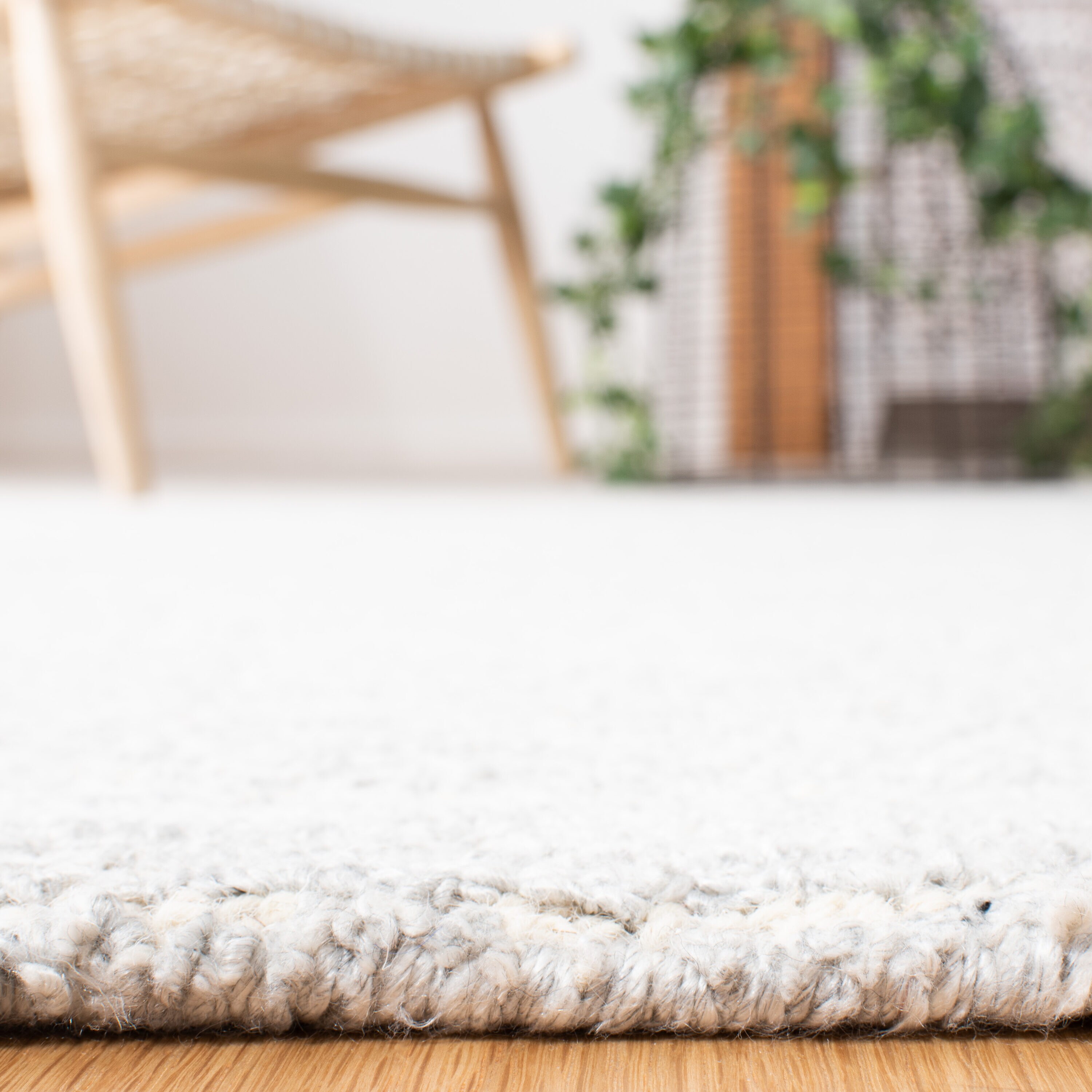 Safavieh HIM153G-28 rugs - View #4