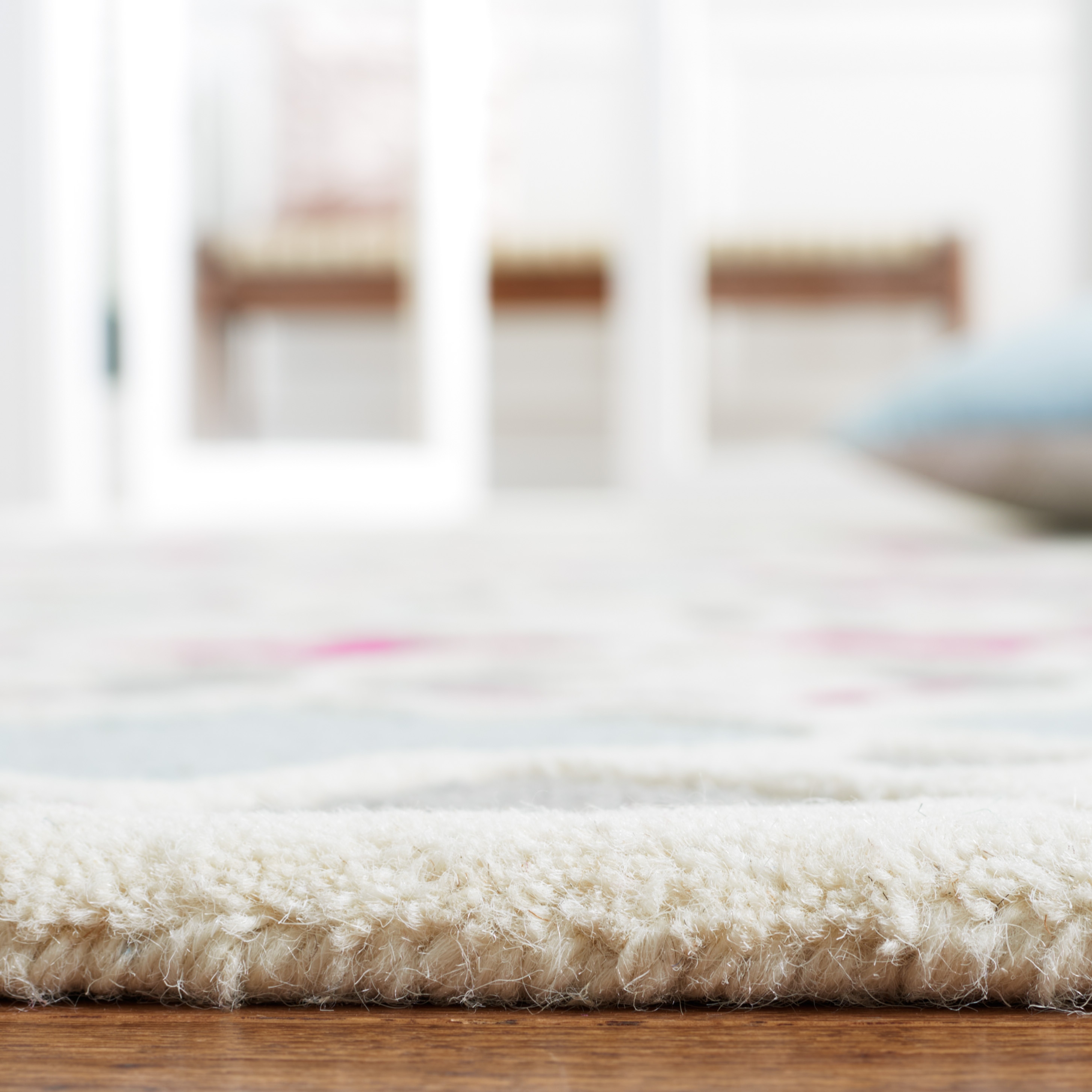 Safavieh BLG610E-5 rugs - View #4