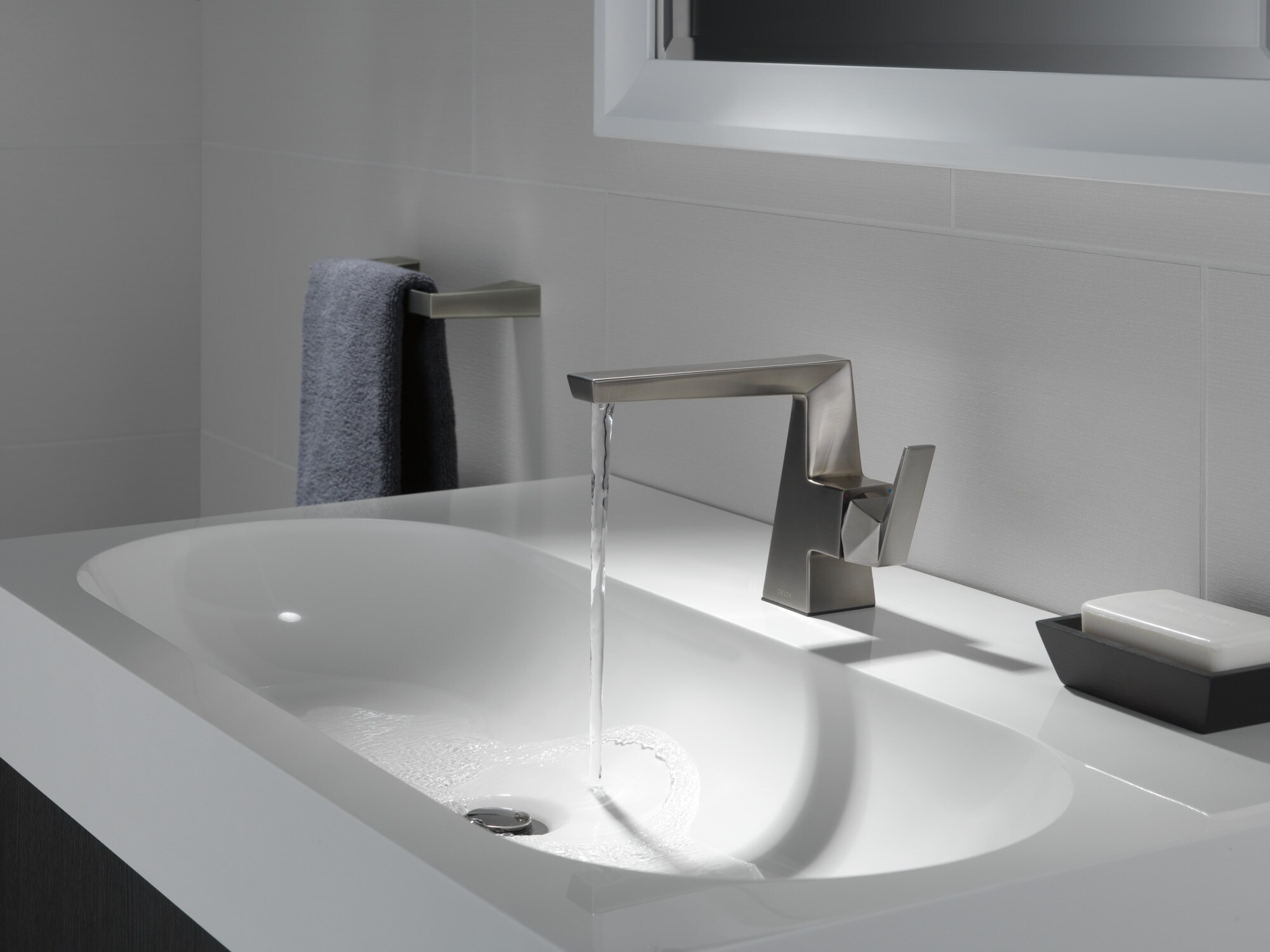 Delta 543-KS-PR-LPU-DST Lavatory-Faucets - View #2