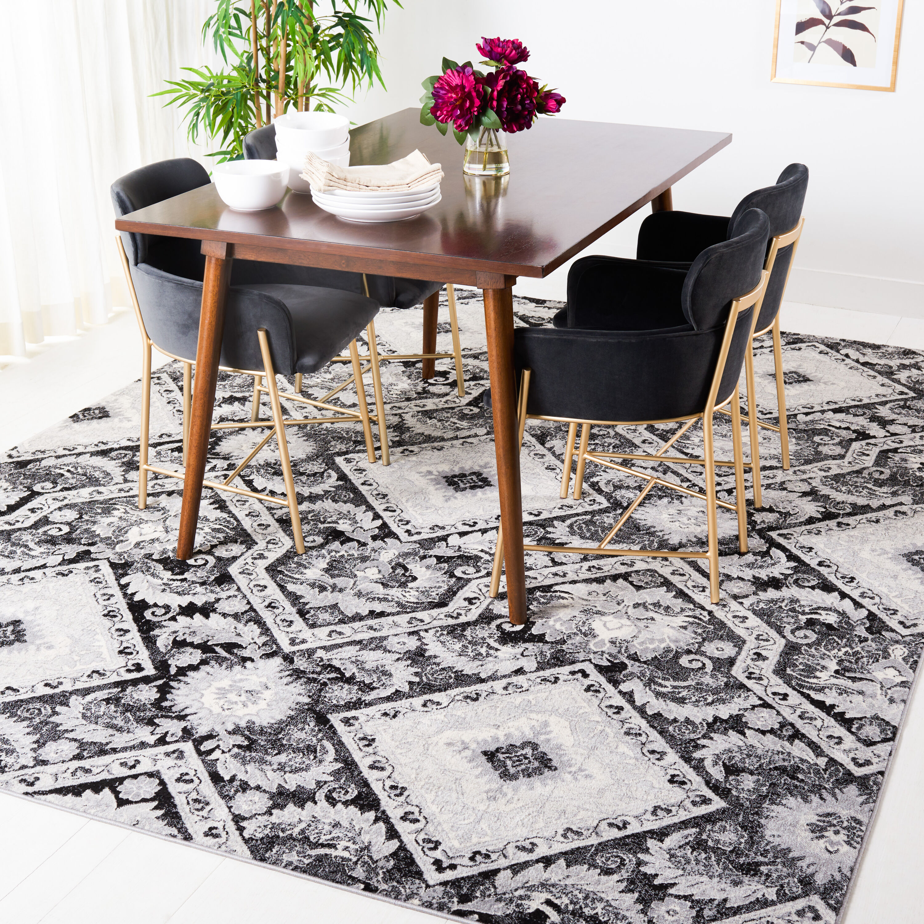 Brentwood 827Z Black Ivory 9ft x 12ft Large Rectangle Rug