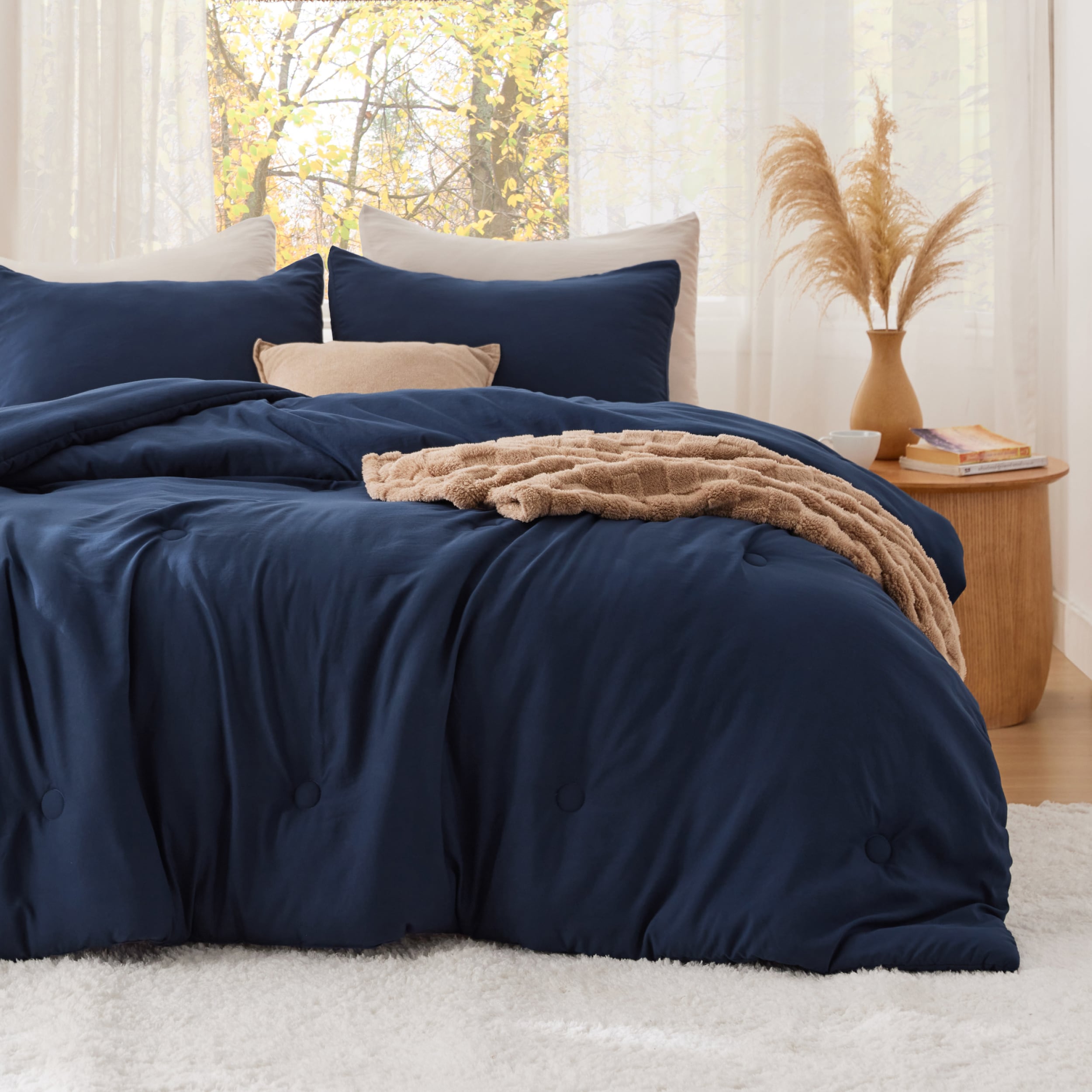 Bedsure 90x90 Queen 3-Piece Blue Cotton Comforter Set