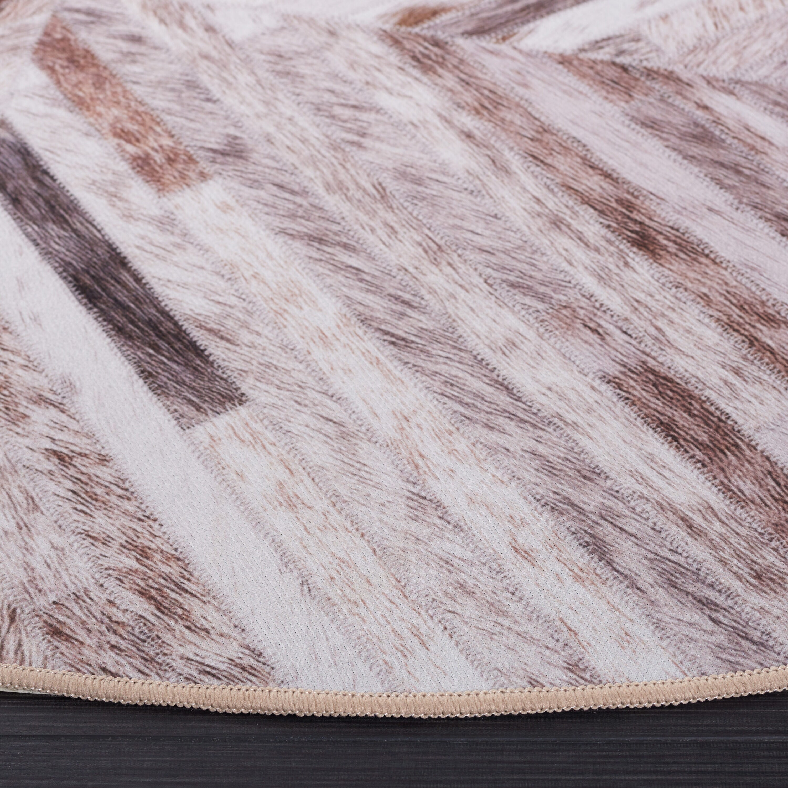 Safavieh FAH549A-6R rugs - View #3
