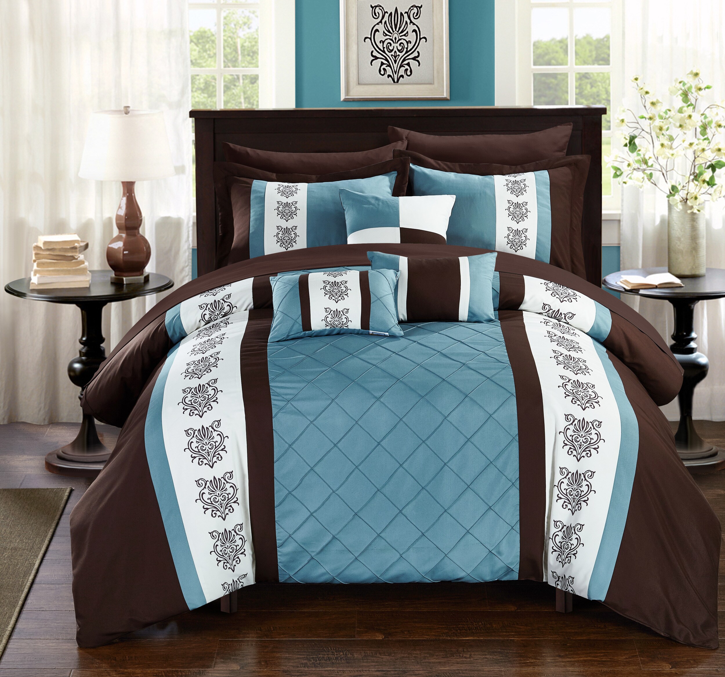 Chic Home Design Ayelet 10-Piece Burgundy Queen Comforter Set in the  Bedding Sets department at