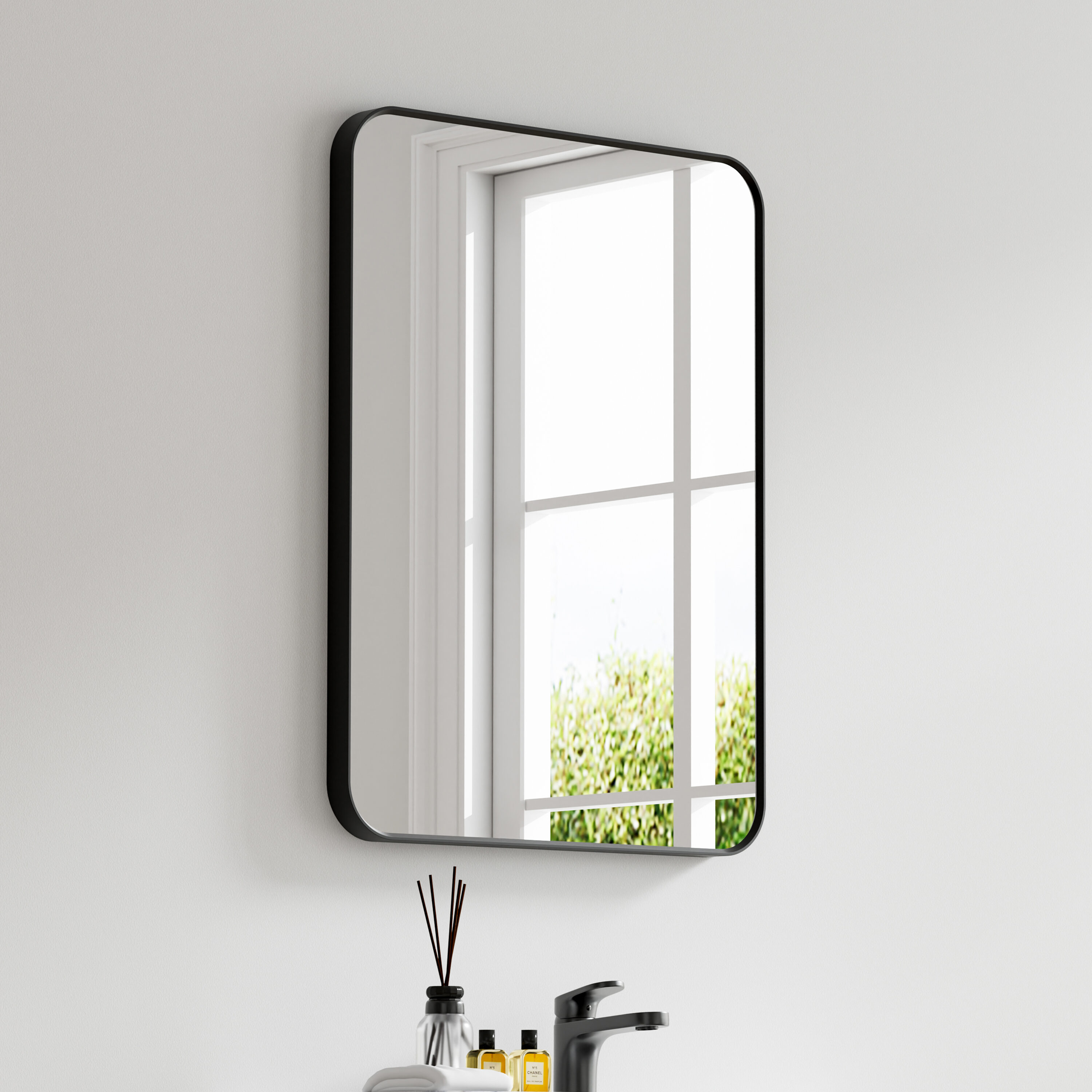 Gtnali 24-in W x 32-in H Framed Rectangle Bathroom Vanity Mirror ( Matte Black )