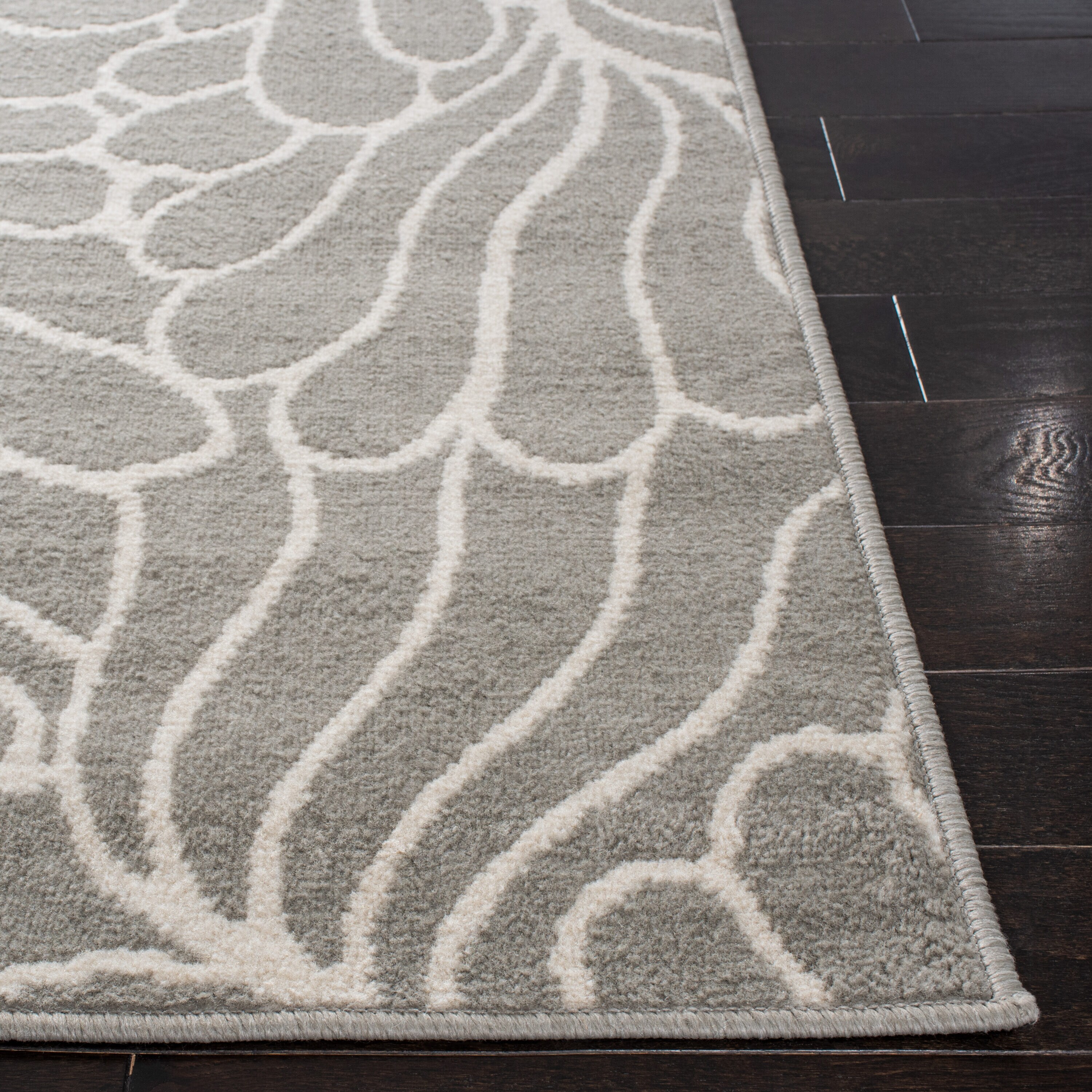 Safavieh PYR264F-4 rugs - View #3