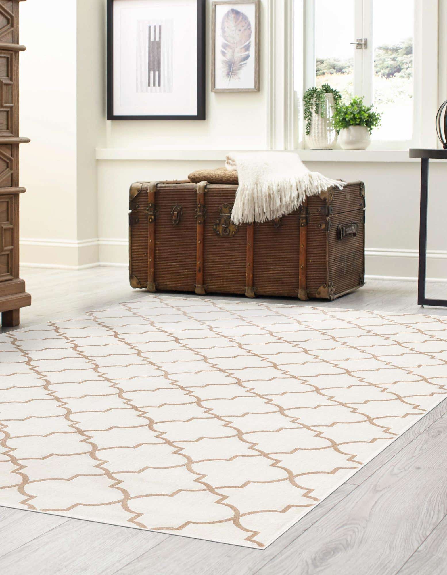 Unique Loom 3186967 Jill Zarin Uptown 4 x 6 (ft) Loomed Polypropylene White Rectangular Indoor Trellis Area rug