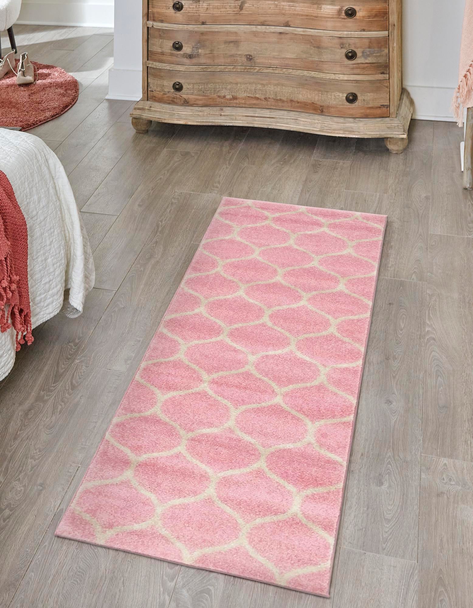 Unique Loom 3151532 Trellis Frieze 2 x 10 (ft) Loomed Polypropylene Light Pink Rectangular Indoor Trellis Runner rug