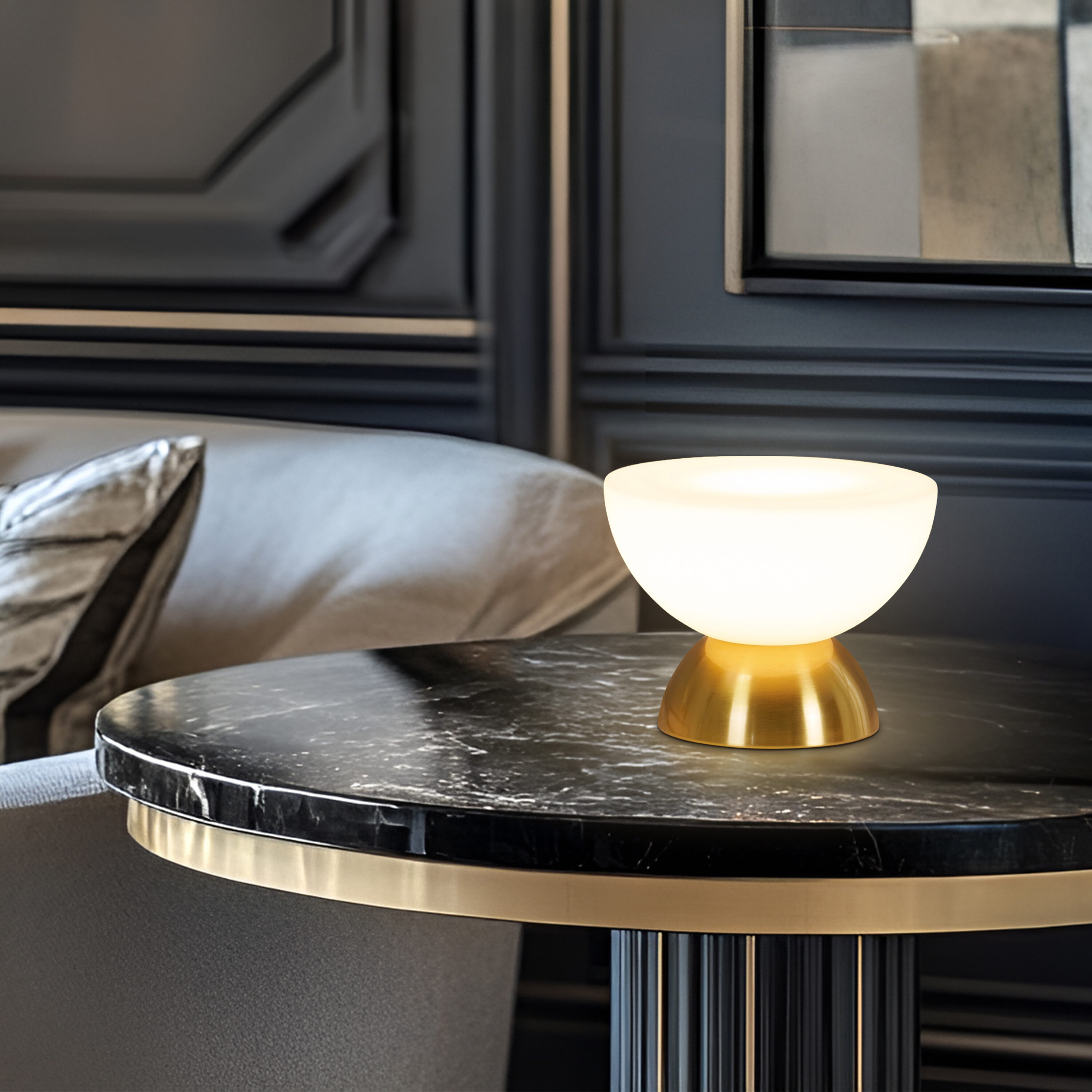 Brightech TL-LMNA-BRS Table-Lamps - View #9