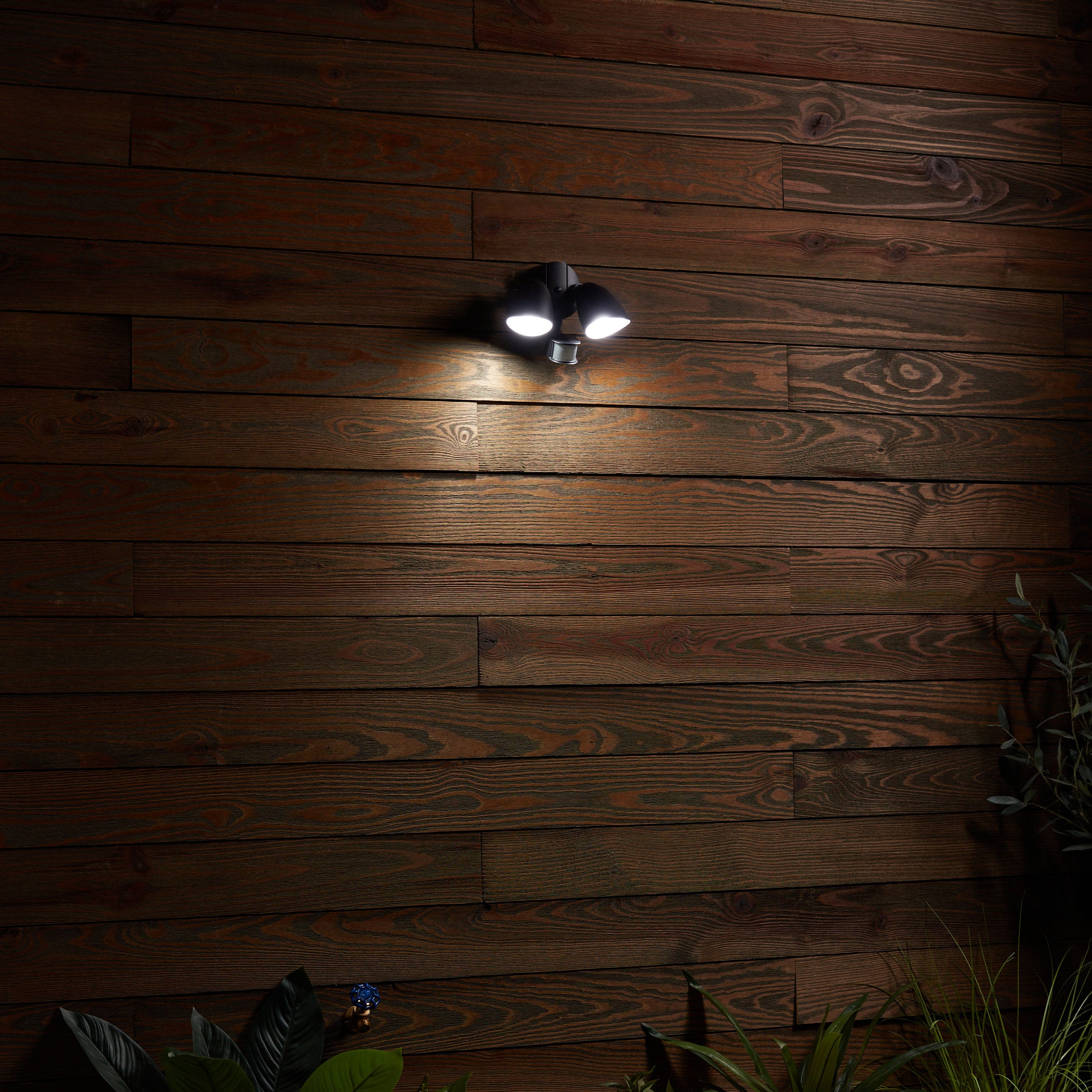Utilitech 6222B-PIR24 Motion-Activated-Floodlights - View #4