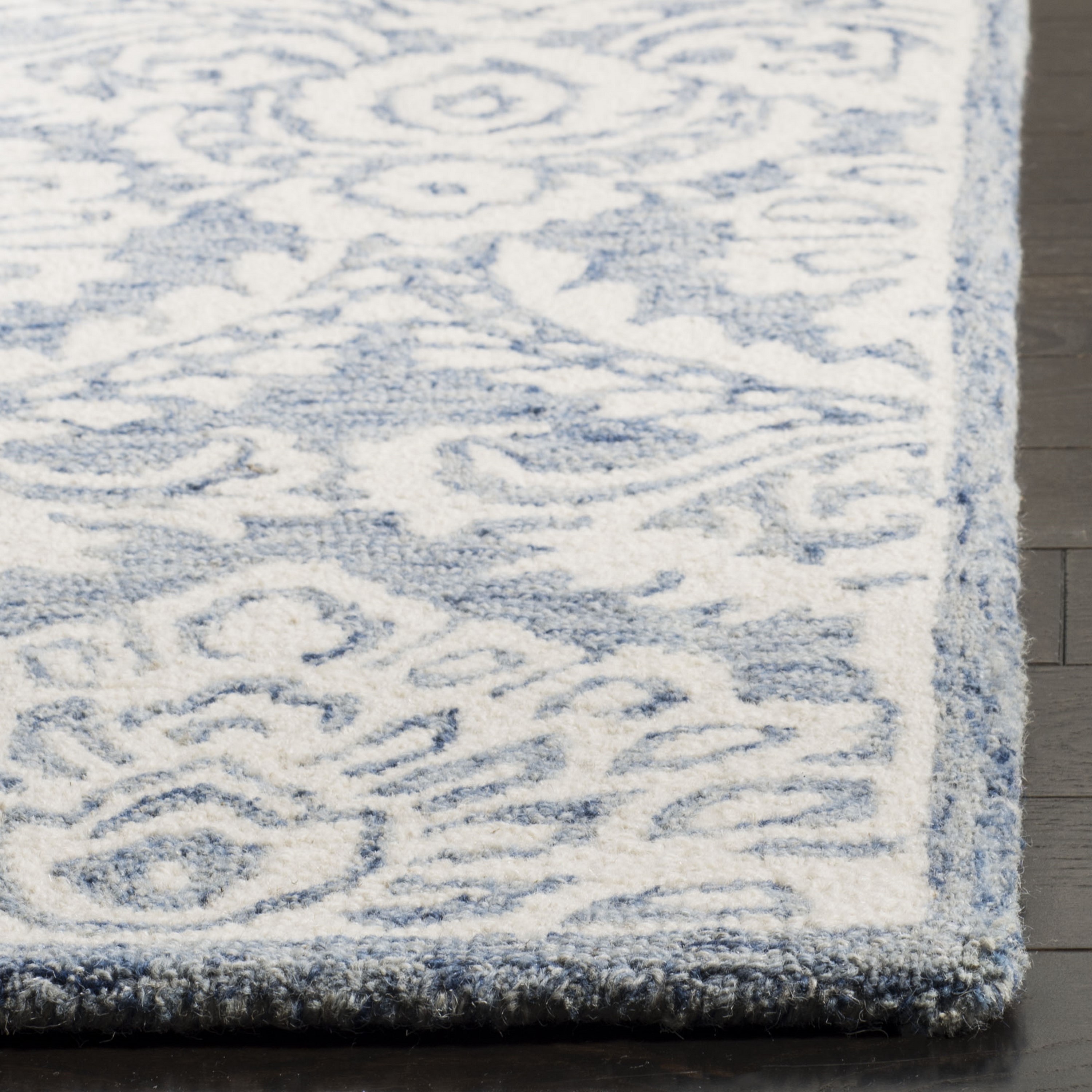 Safavieh BLM106M-8 rugs - View #3