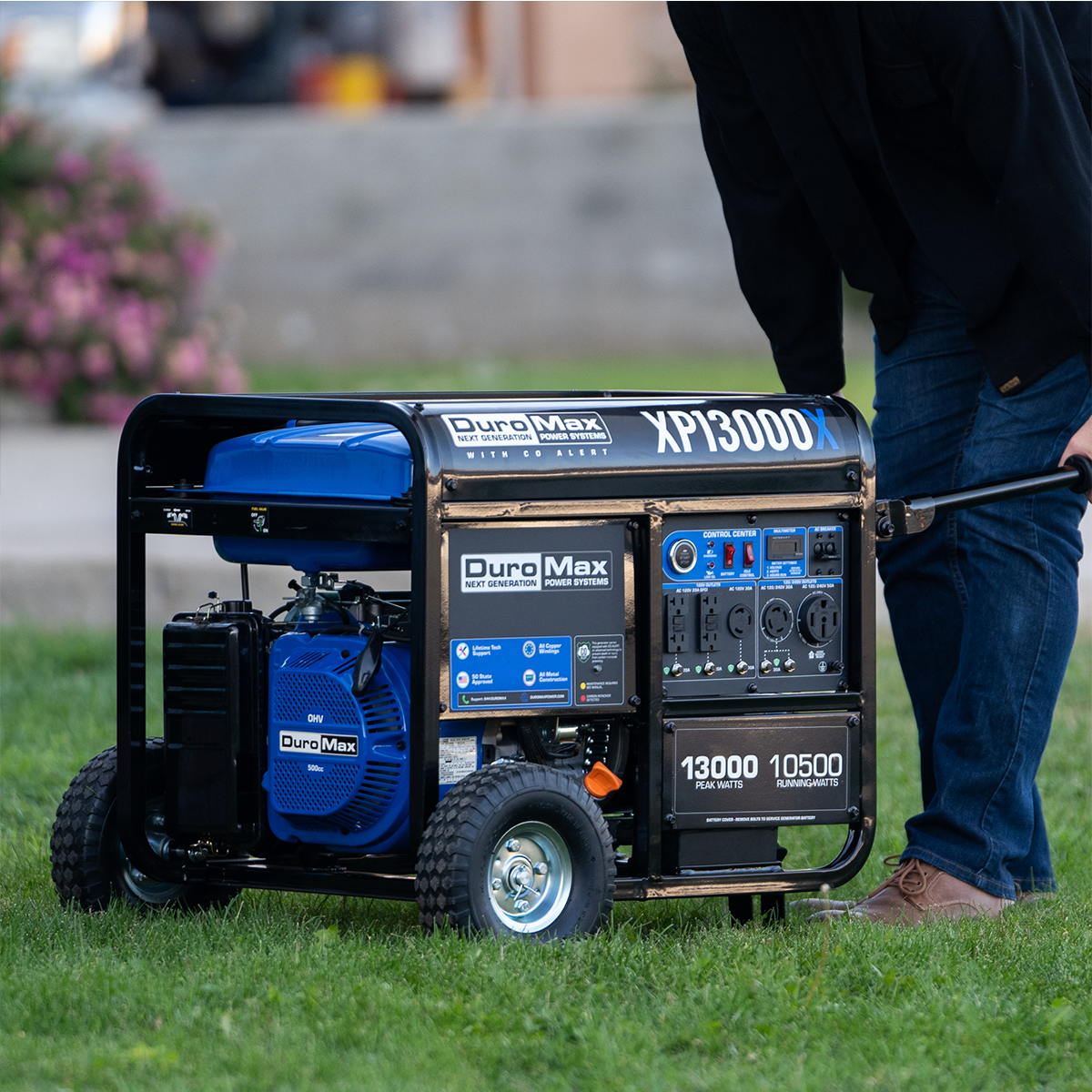 DuroMax 500cc Electric Start Home Power Back Up 10500-Watt Single Fuel ...