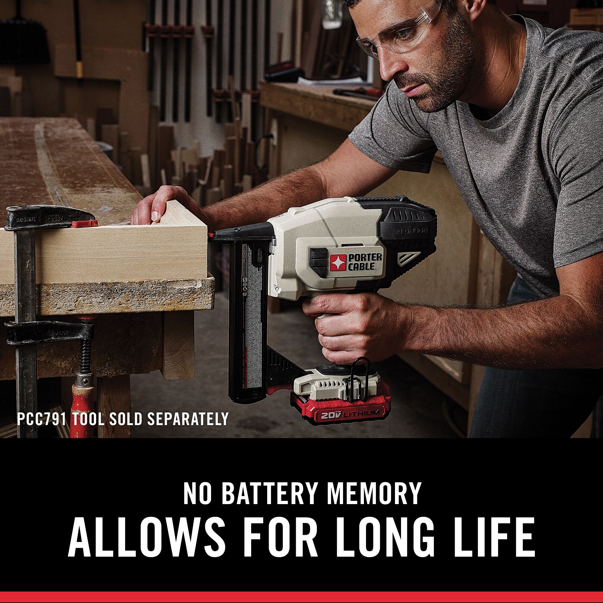 PORTER CABLE 20 V 2 Amp Hour Lithium Battery in the Power Tool