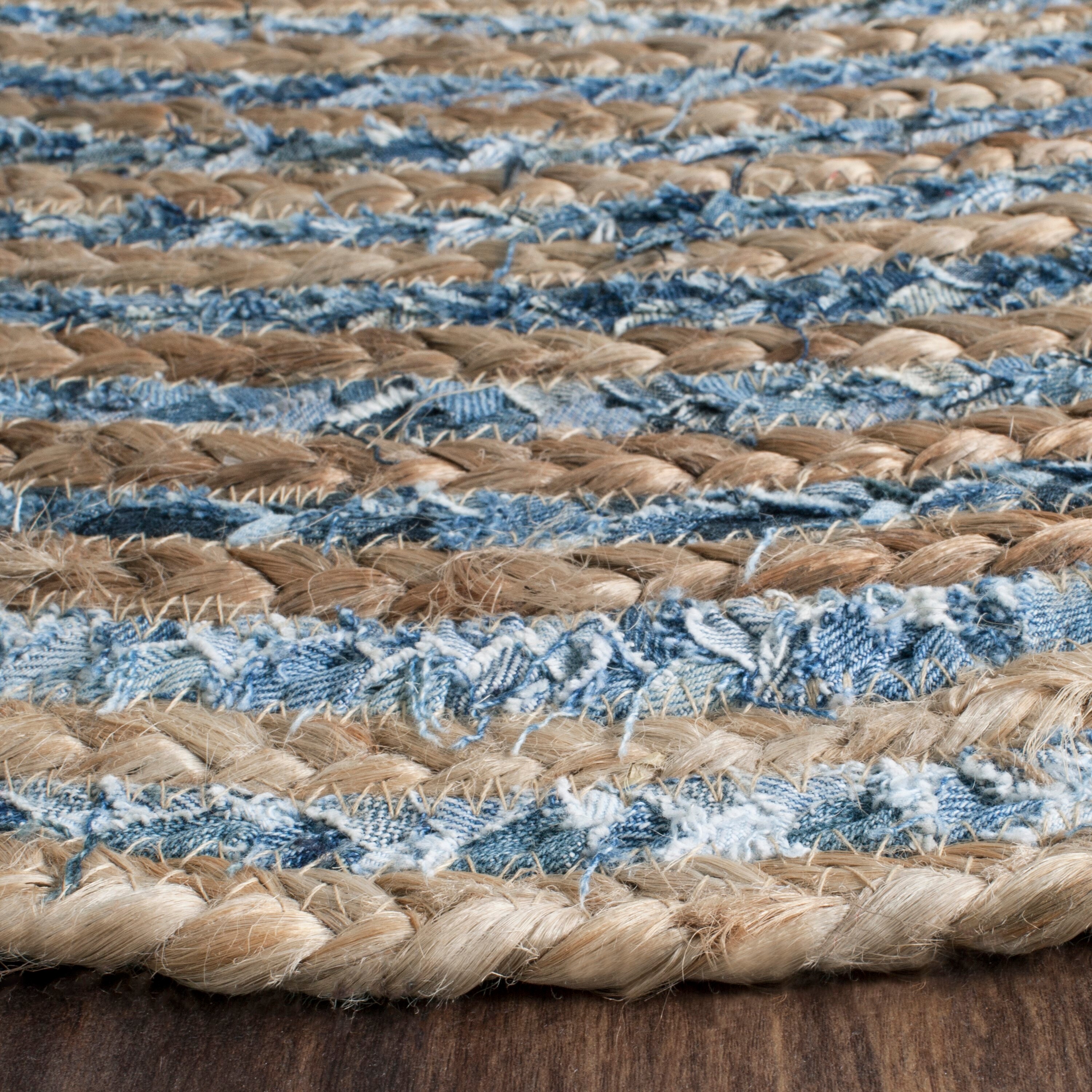 Safavieh CAP250A-3OV rugs - View #3
