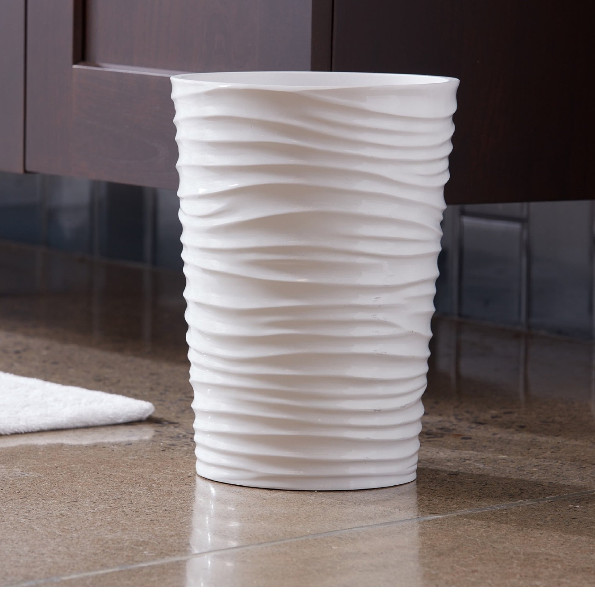 Roselli Trading Company BTS-01 wastebaskets - View #3