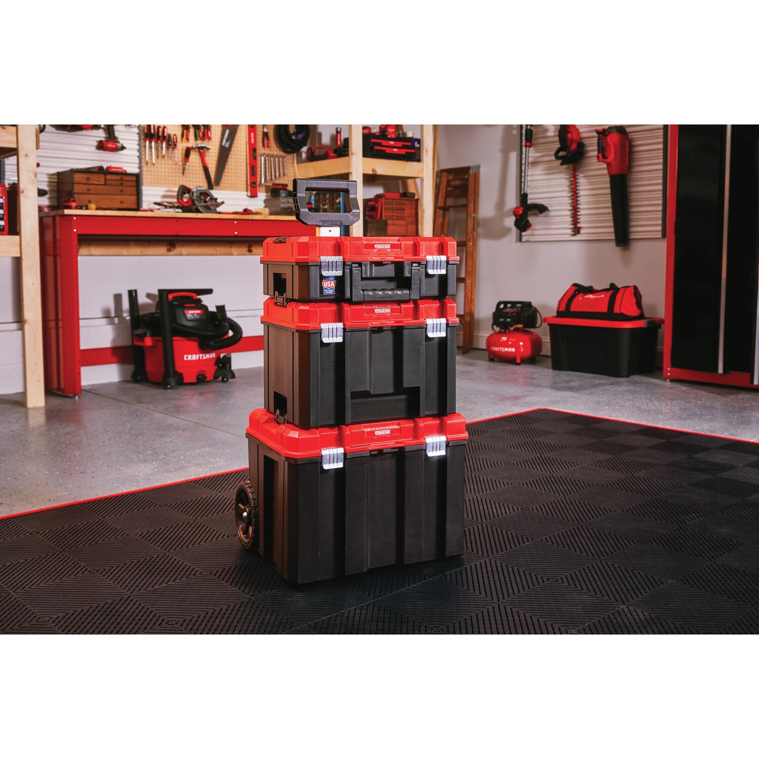 Shop CRAFTSMAN VERSASTACK System 17-in Red Plastic Tool Box & VERSASTACK  44-Piece Bi-material Handle Magnetic Ratcheting Set Assorted Multi-bit  Screwdriver Set at