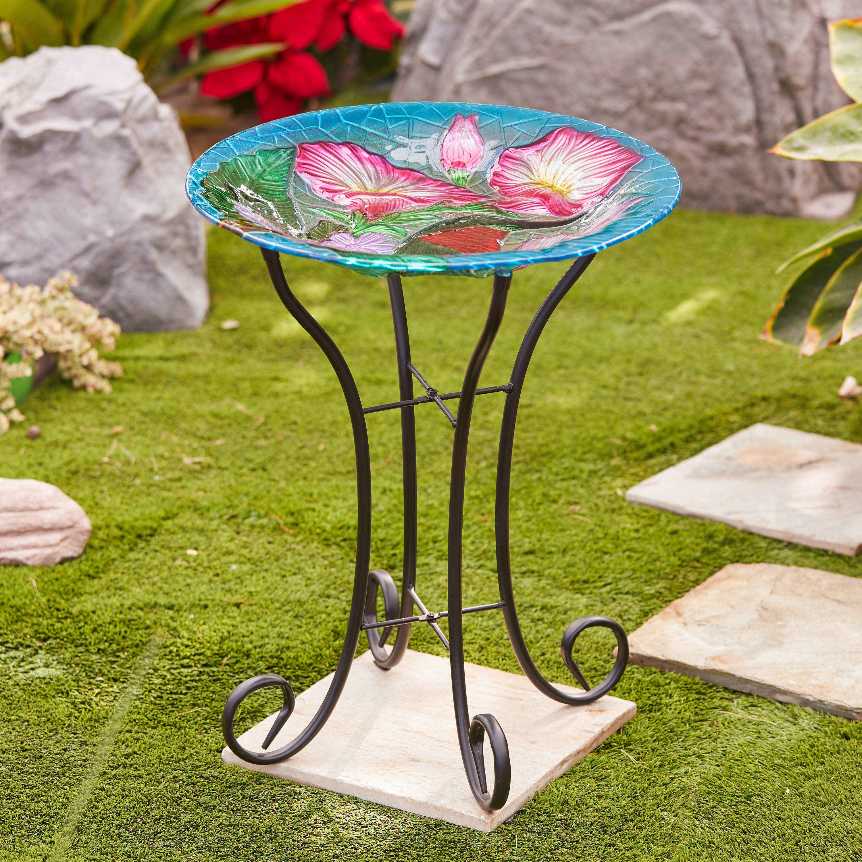 LuxenHome 22.5-in H Blue, Green, Pink Glass Complete Birdbath in the ...