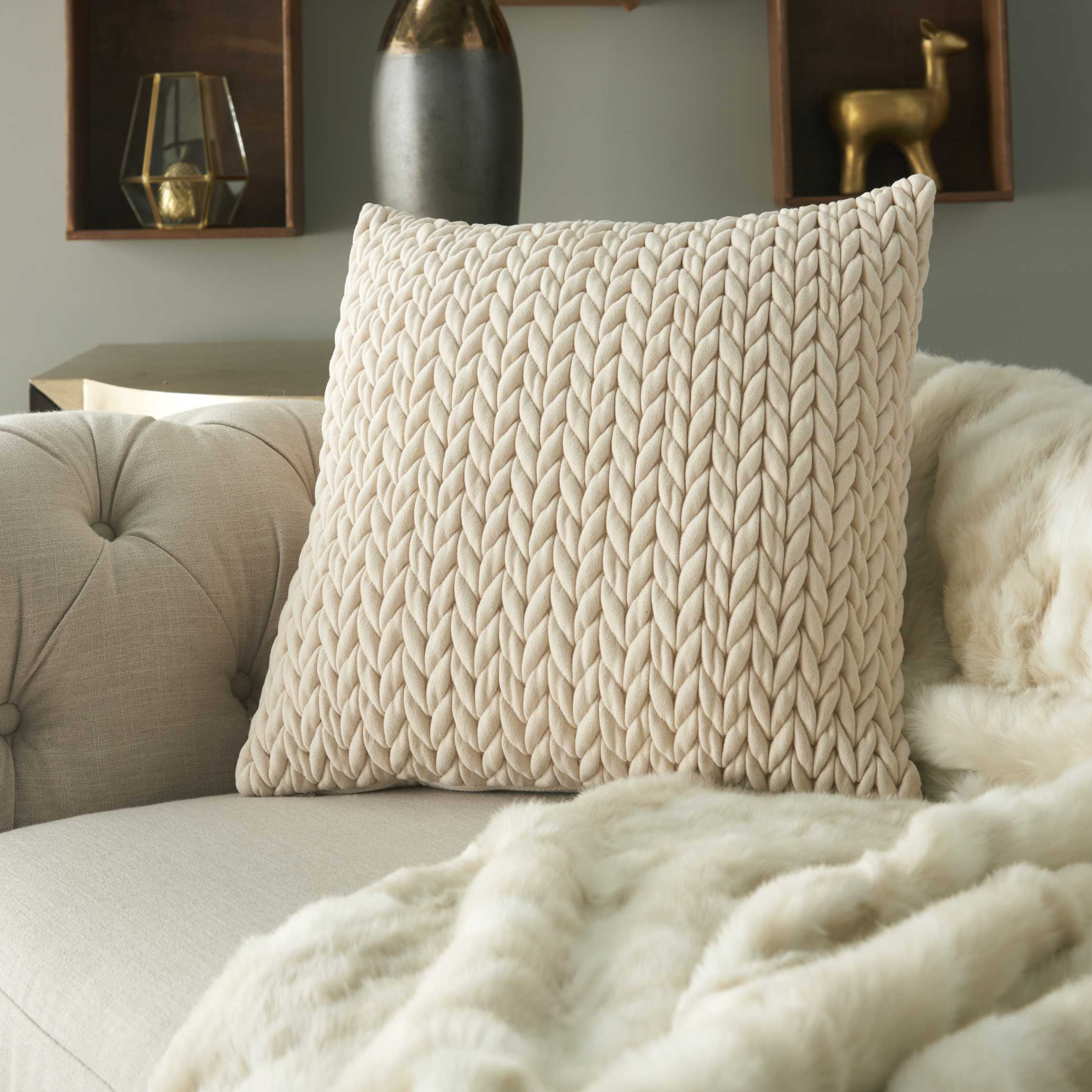 Mina Victory 798019071332 Accent-Pillows - View #3