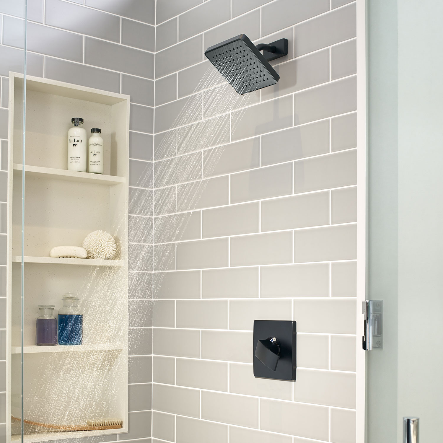 Pfister LG89-7DFB Tub-Shower-Faucets - View #3