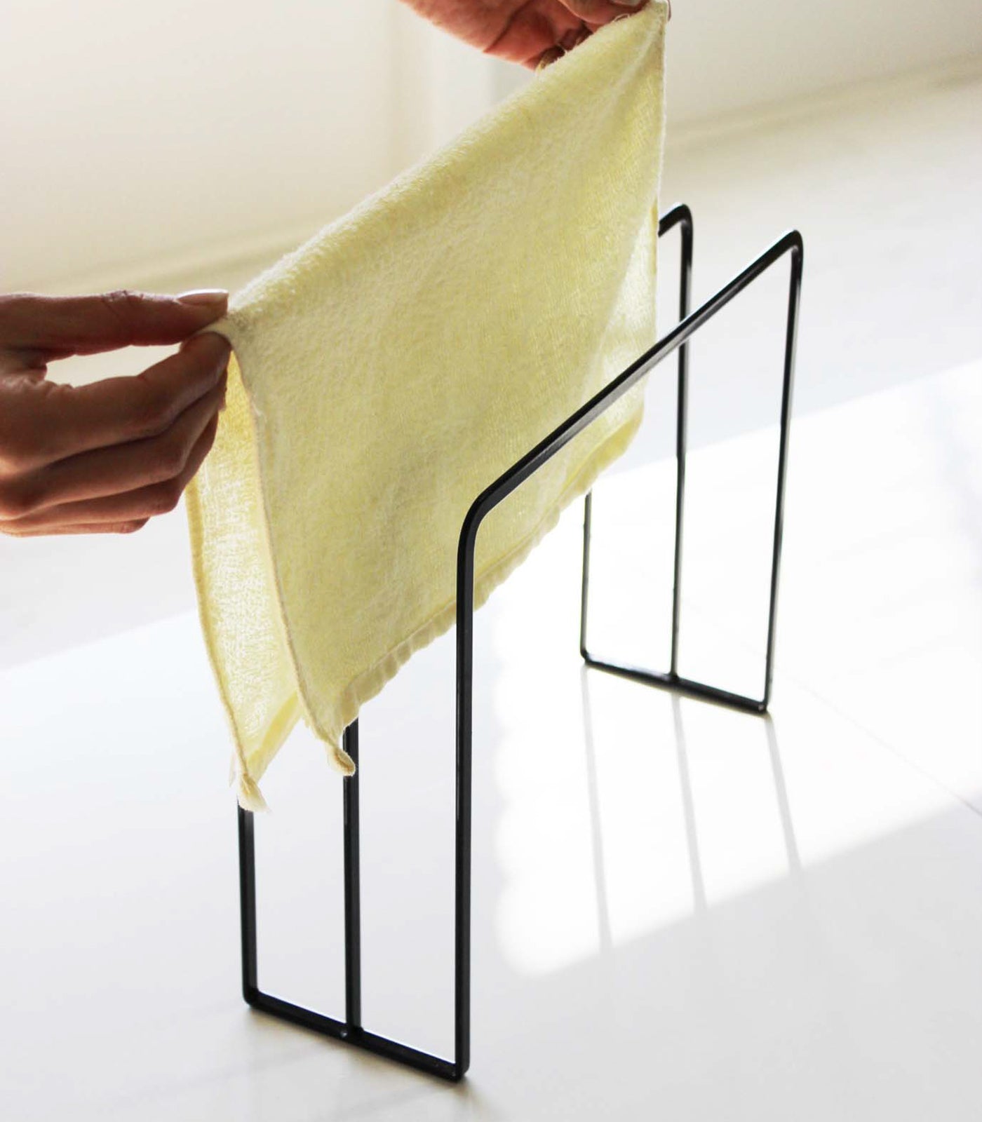 Yamazaki 7146 Paper-Towel-Holders - View #4