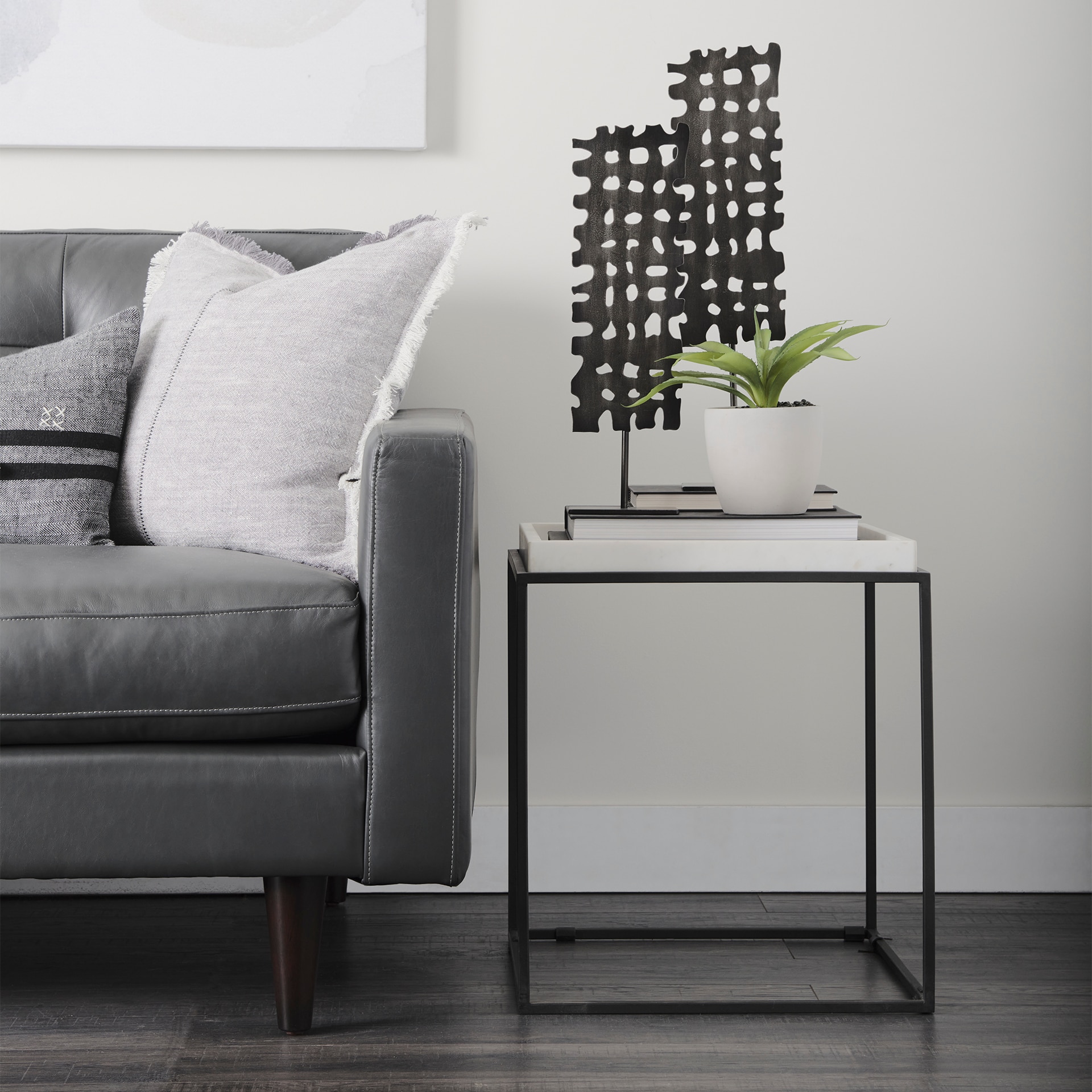 Mercana 68843-AB End-Tables - View #12