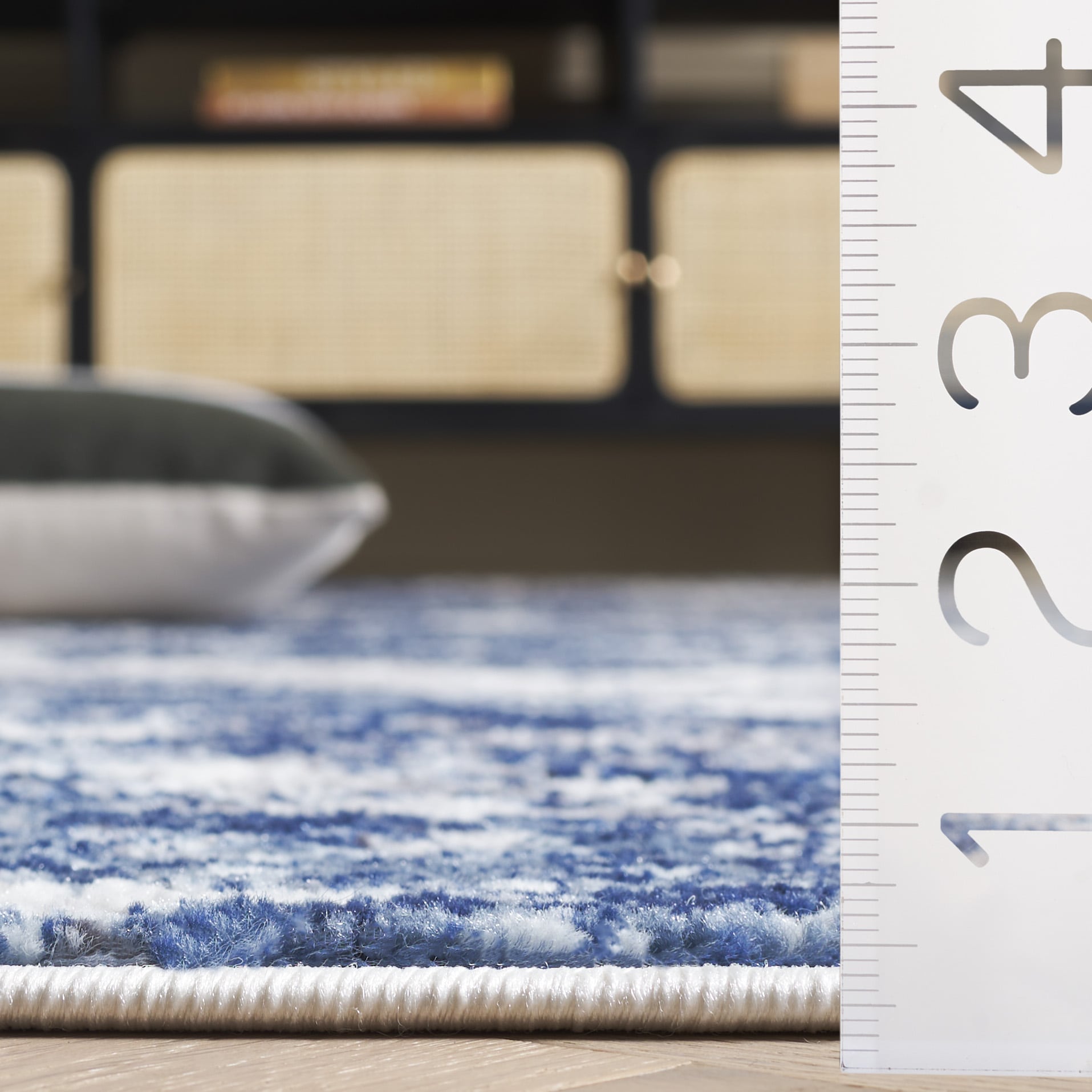 Safavieh ALA705A-26 rugs - View #4