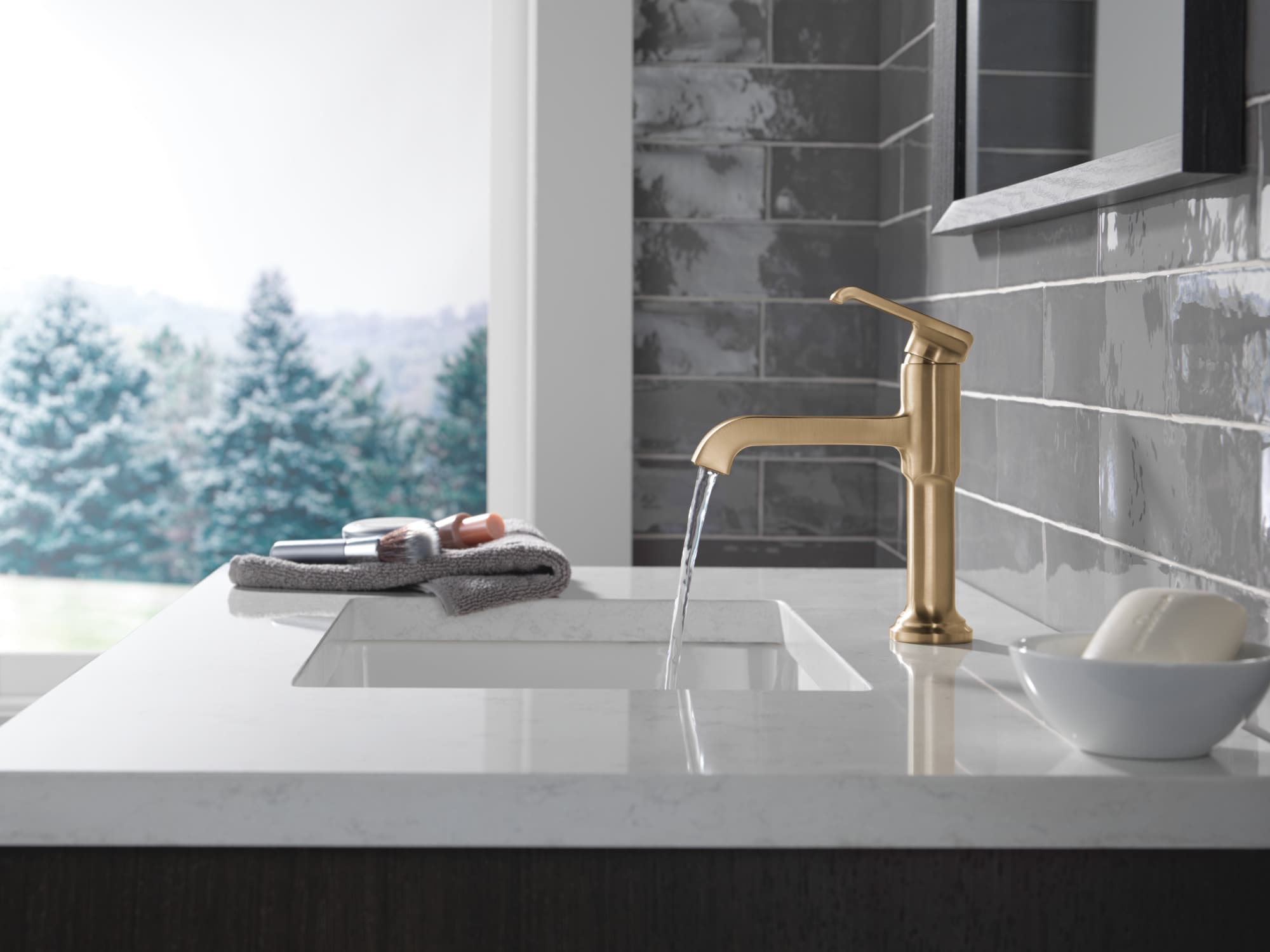 Delta 589-CZ-PR-LPU-DST Lavatory-Faucets - View #2