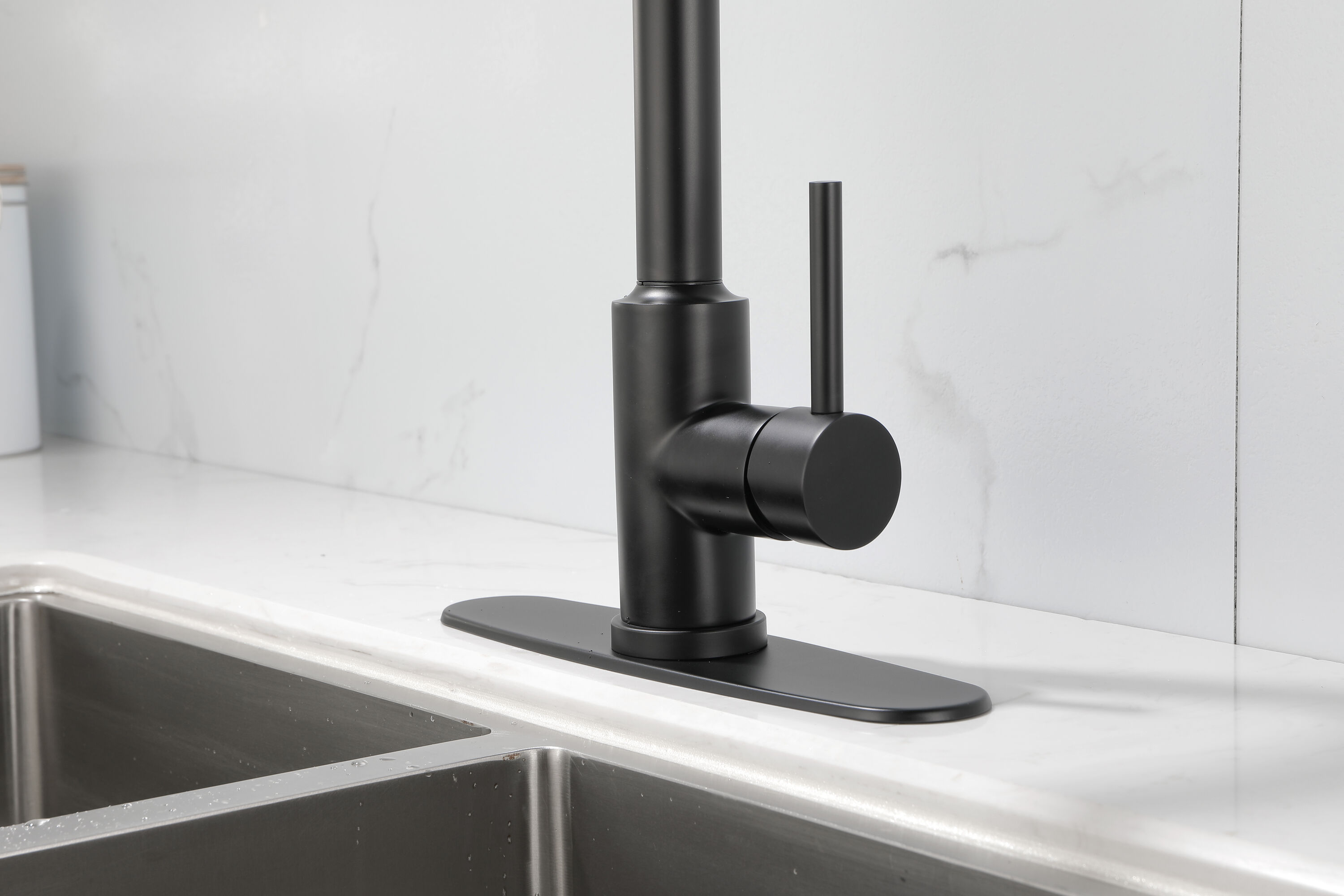 LUXEYARD DS-J-1MB-8-TH900 Kitchen-Faucets - View #2