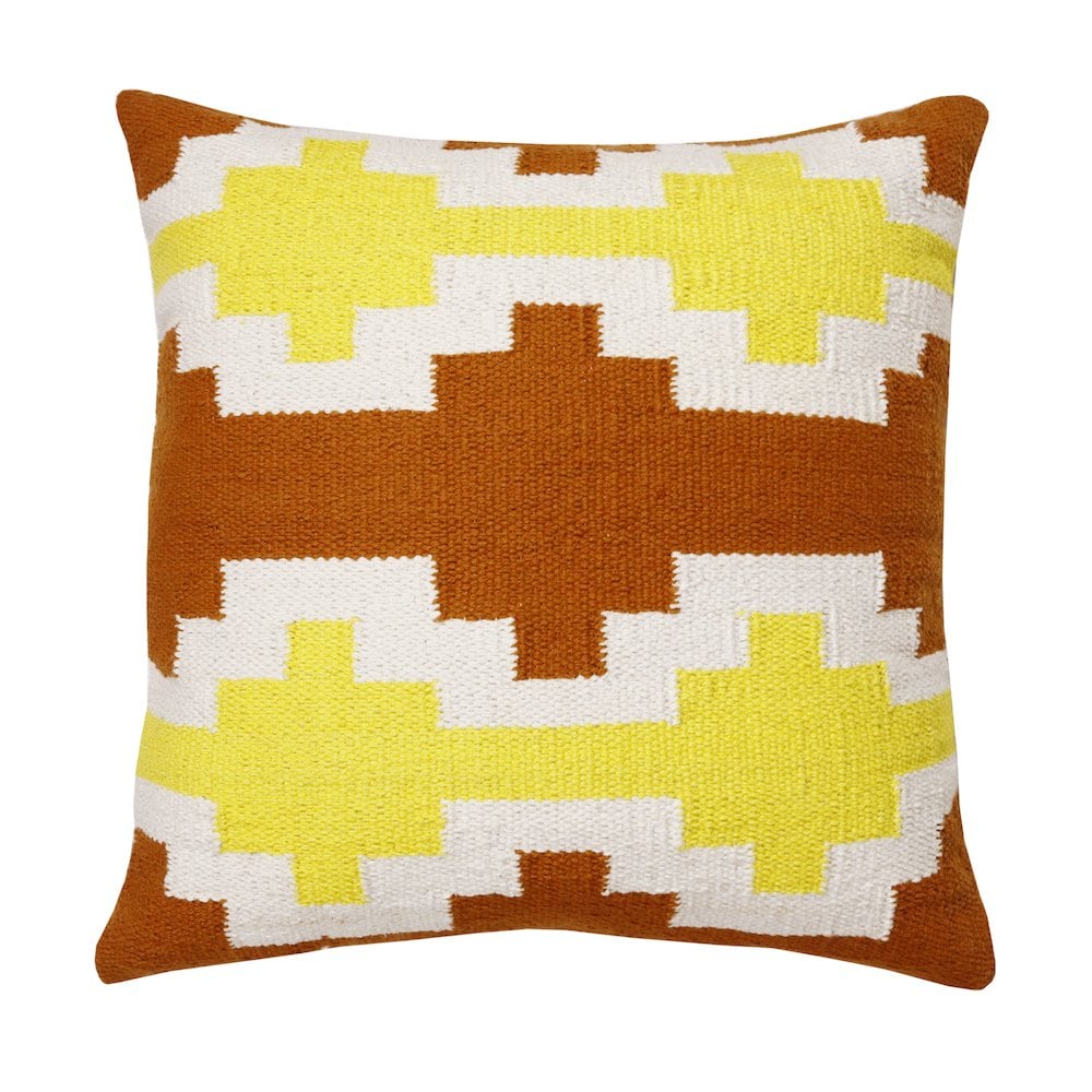 LR Home Ox Bay Hand-Woven White/Yellow Geometric All-Natural Cotton Pillow Cover