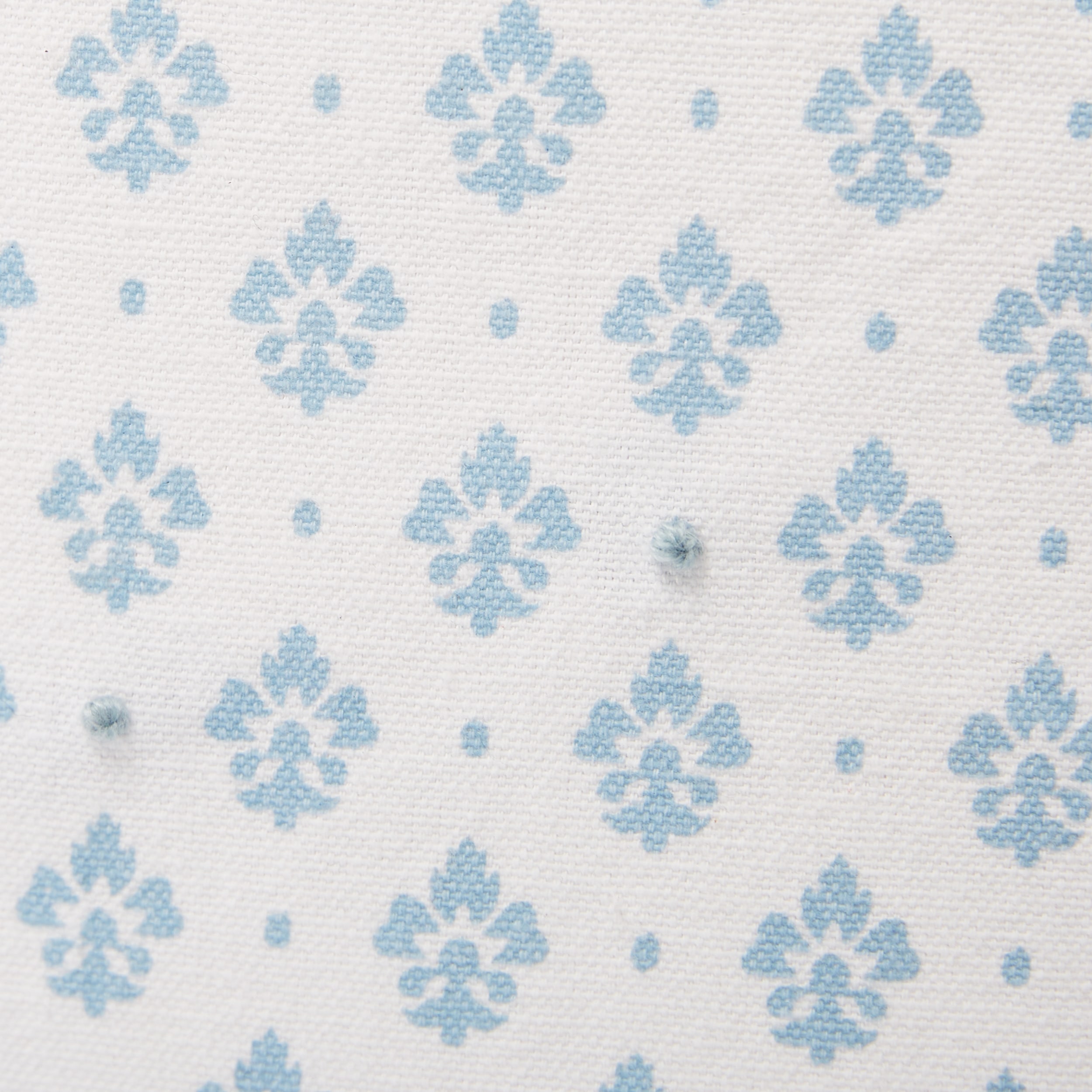 allen + roth LW30-268 Accent-Pillows - View #2